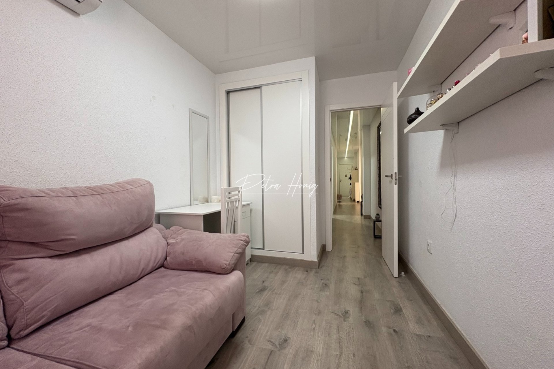 Resales - Apartment - Torrevieja - Centro
