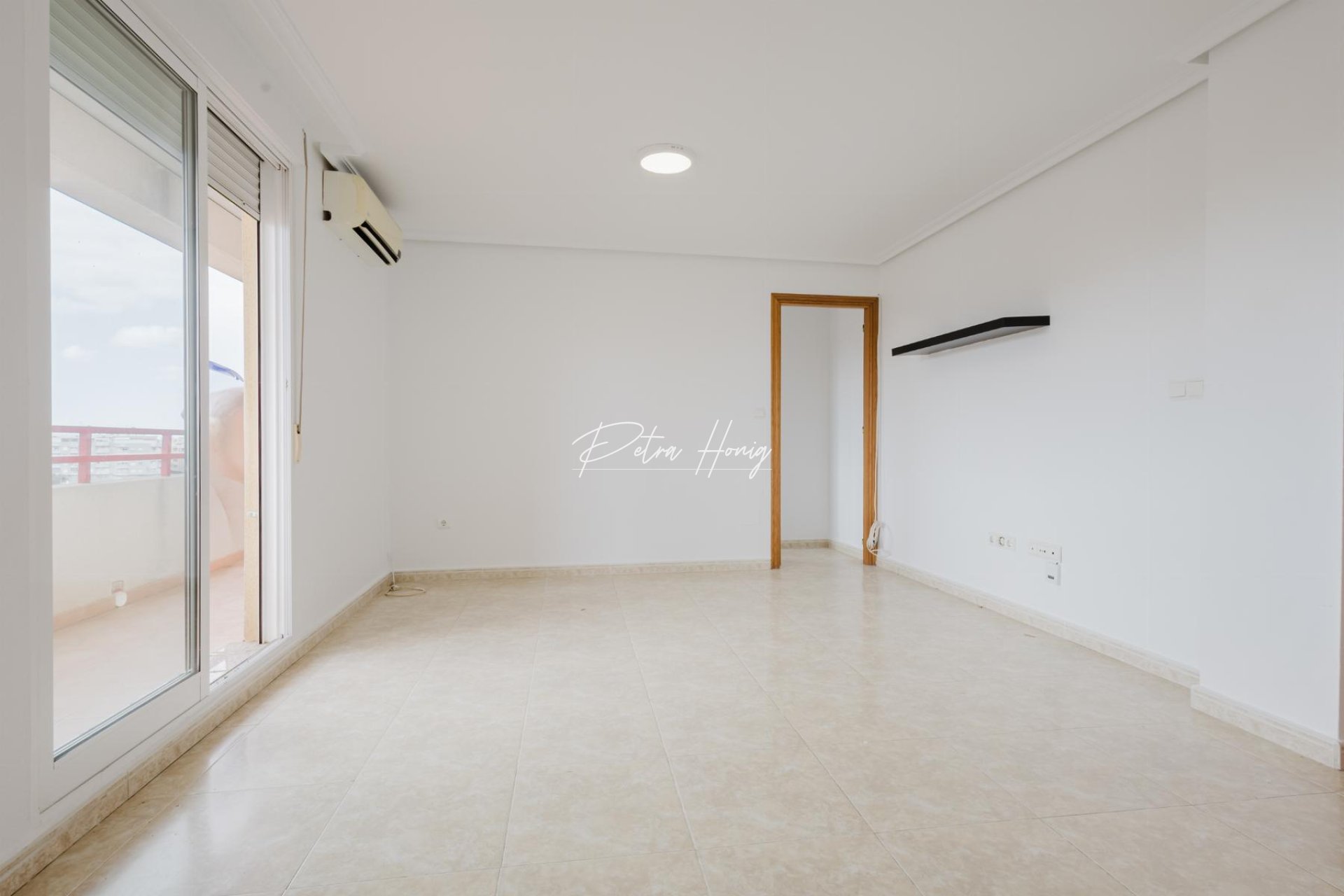 Resales - Apartment - Torrevieja - Centro