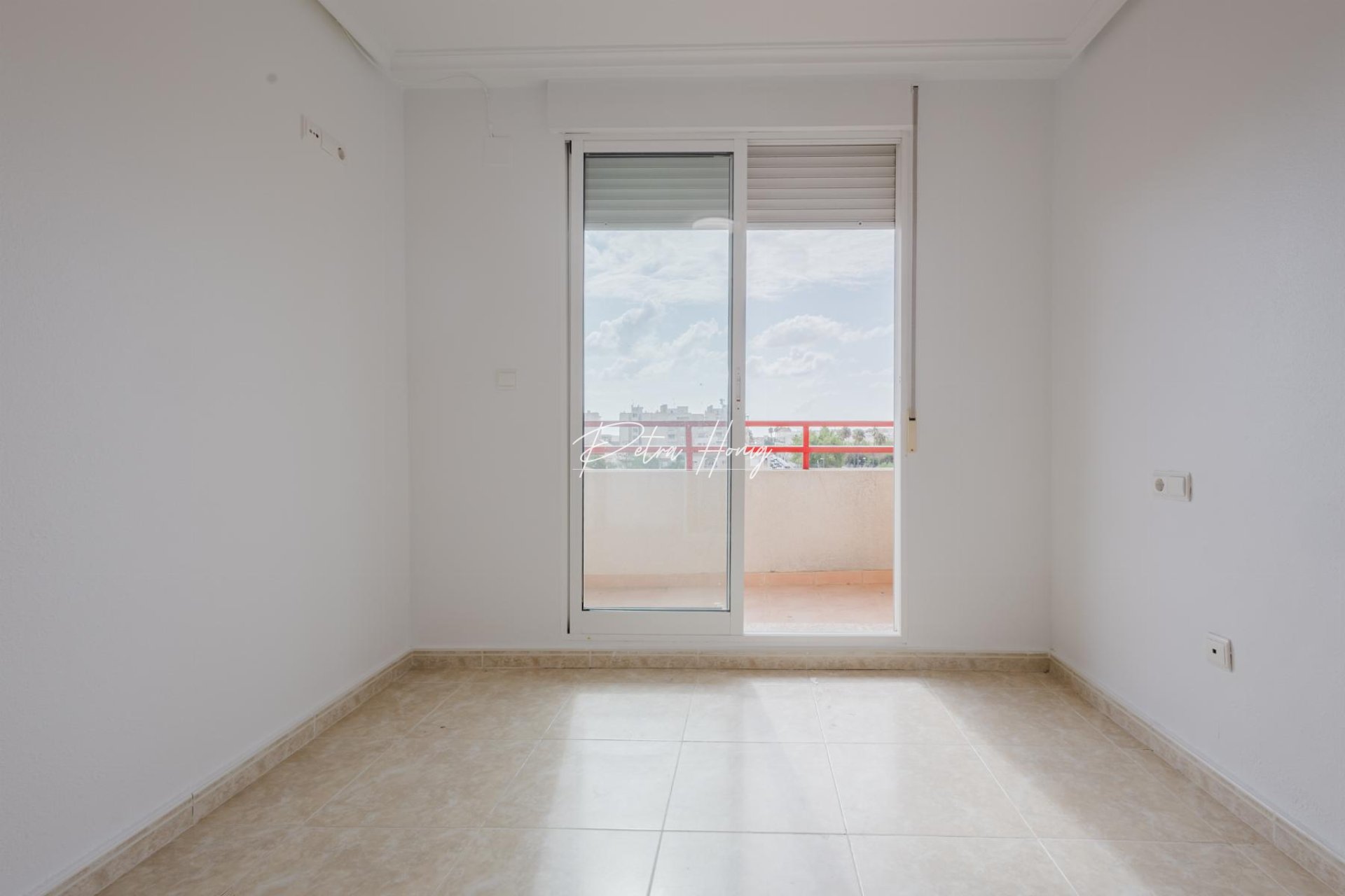 Resales - Apartment - Torrevieja - Centro