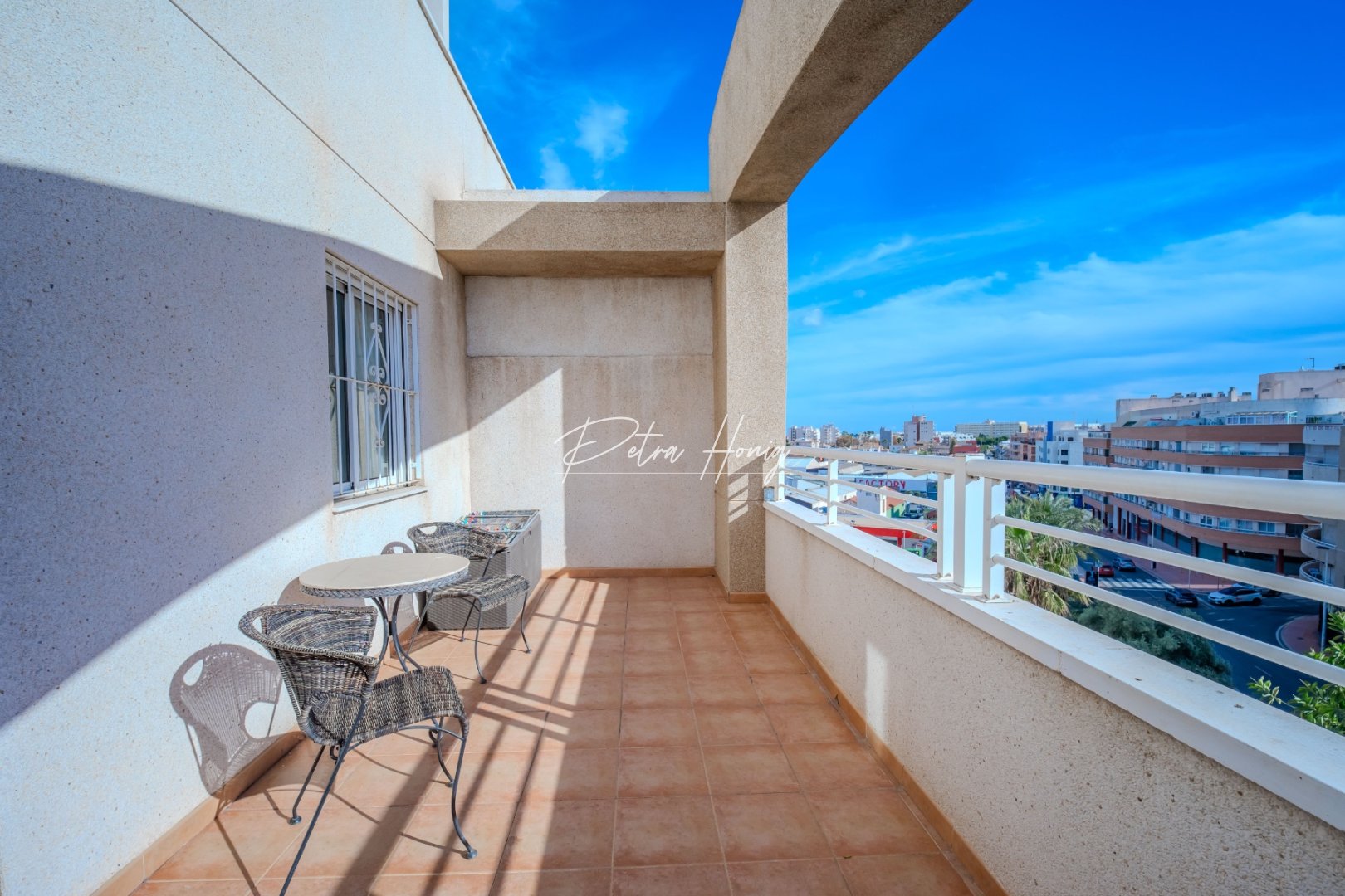 Resales - Apartment - Torrevieja - Centro