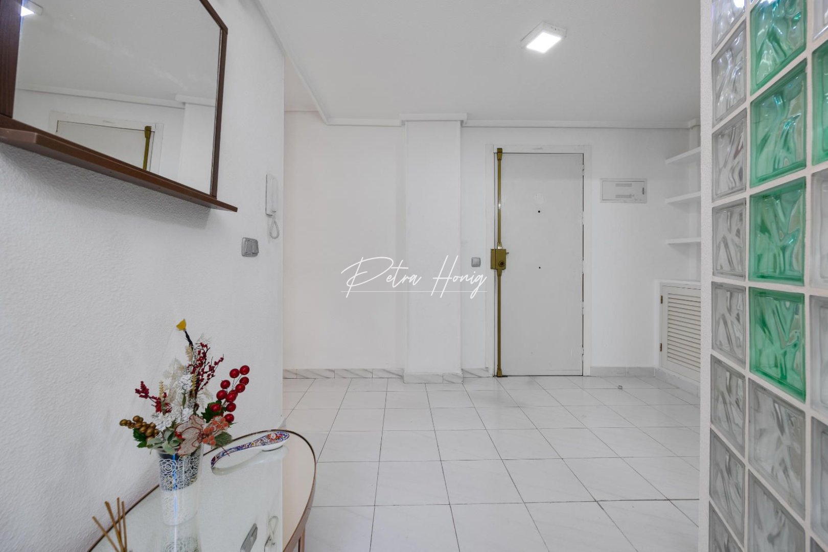 Resales - Apartment - Torrevieja - Centro