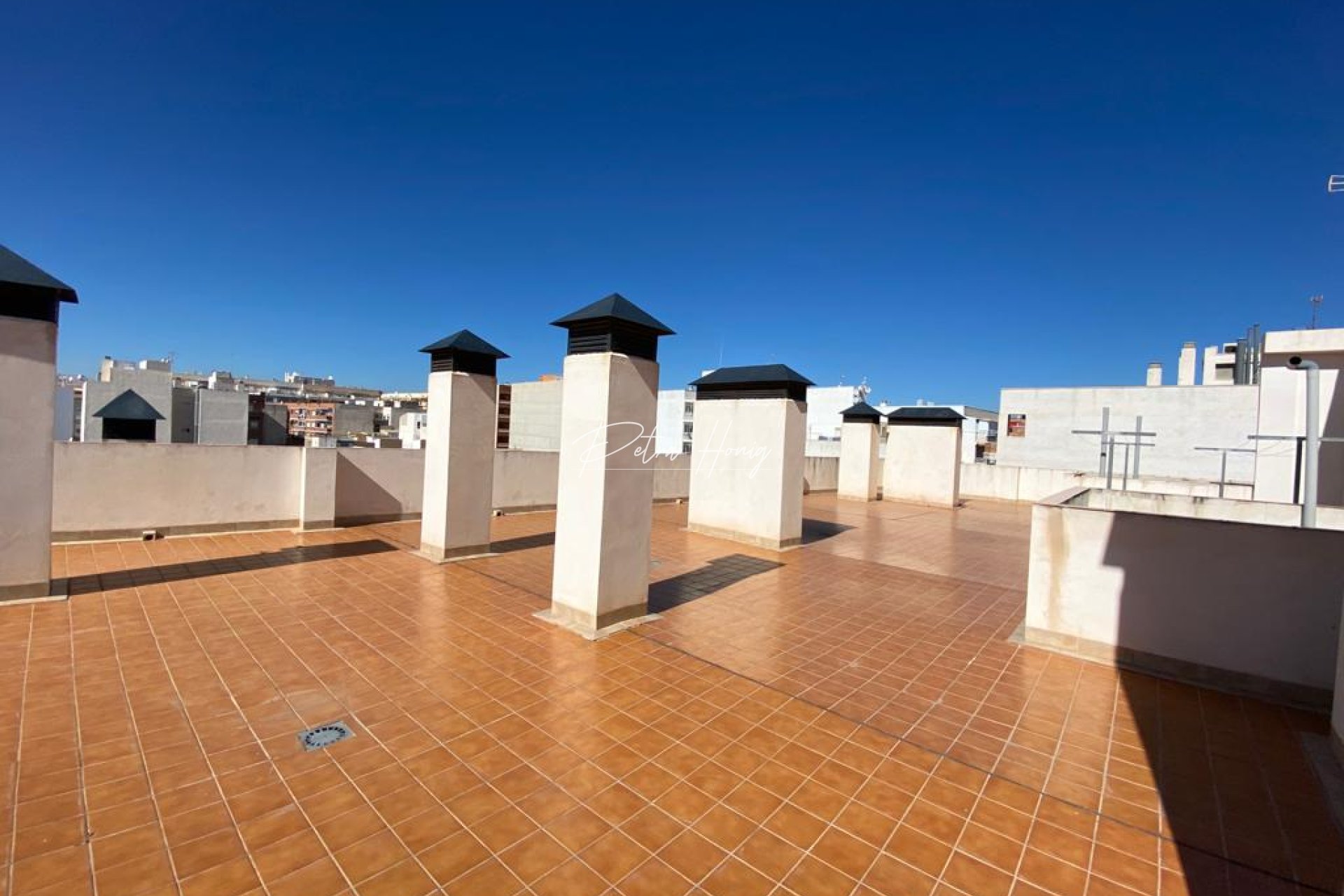 Resales - Apartment - Torrevieja - Centro