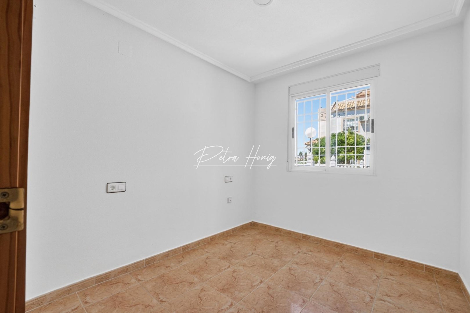 Resales - Apartment - Torrevieja - El limonar
