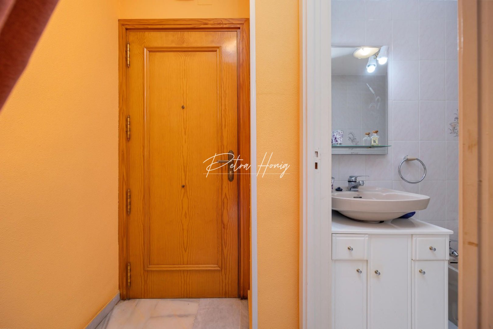 Resales - Apartment - Torrevieja - Habaneras