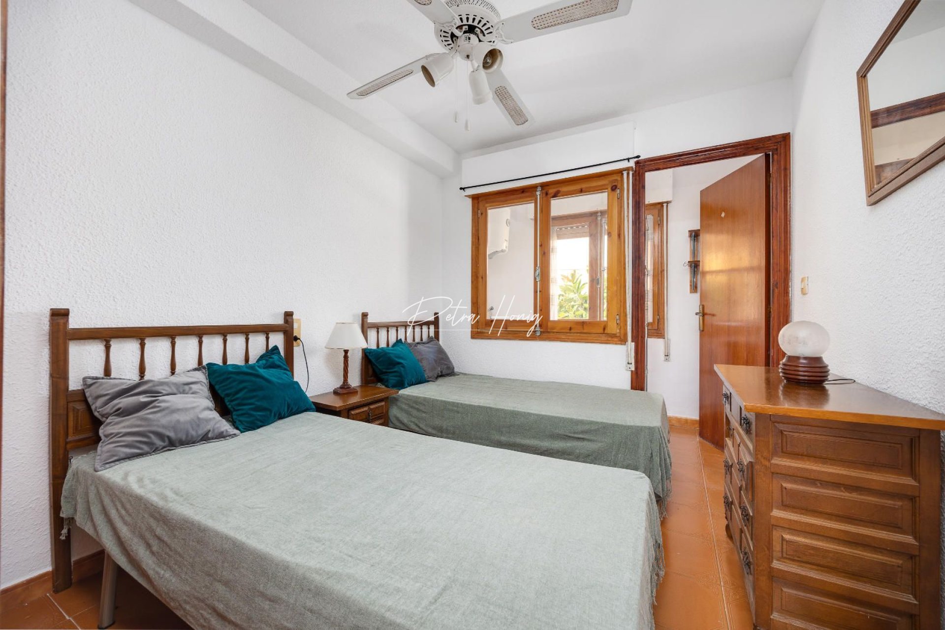 Resales - Apartment - Torrevieja - La Mata