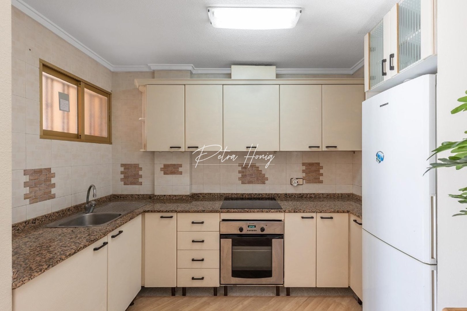 Resales - Apartment - Torrevieja - La Mata
