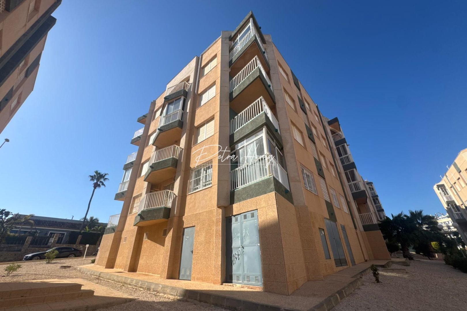 Resales - Apartment - Torrevieja - La Mata