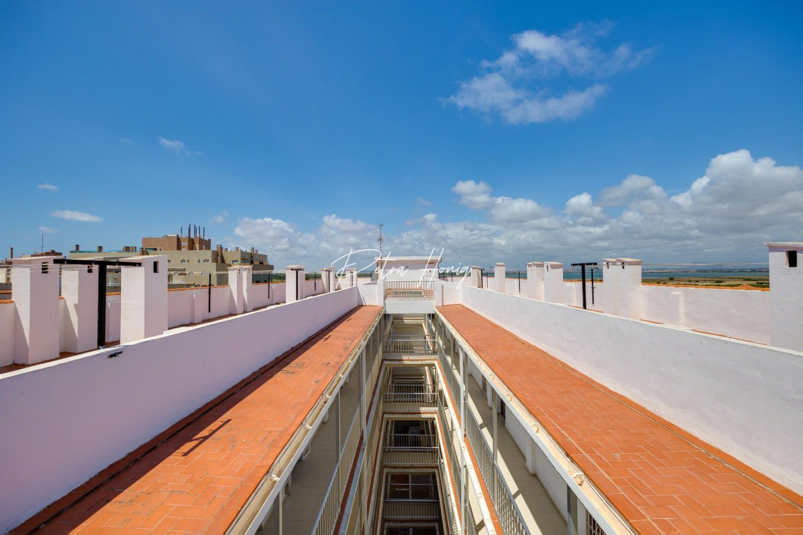 Resales - Apartment - Torrevieja - La Mata