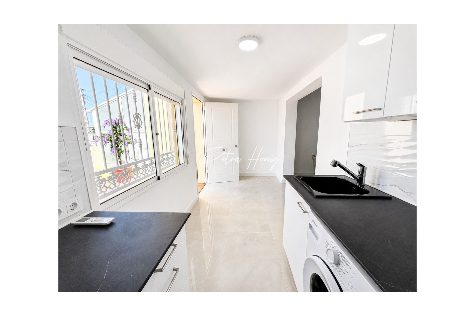 Resales - Apartment - Torrevieja - La Siesta - El Salado - Torreta
