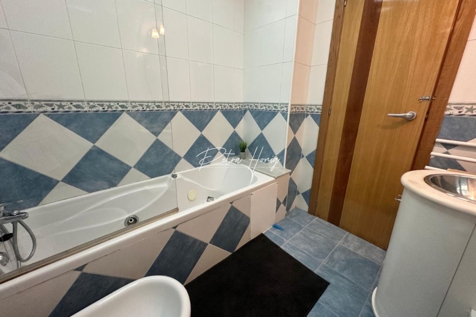 Resales - Apartment - Torrevieja - La Veleta