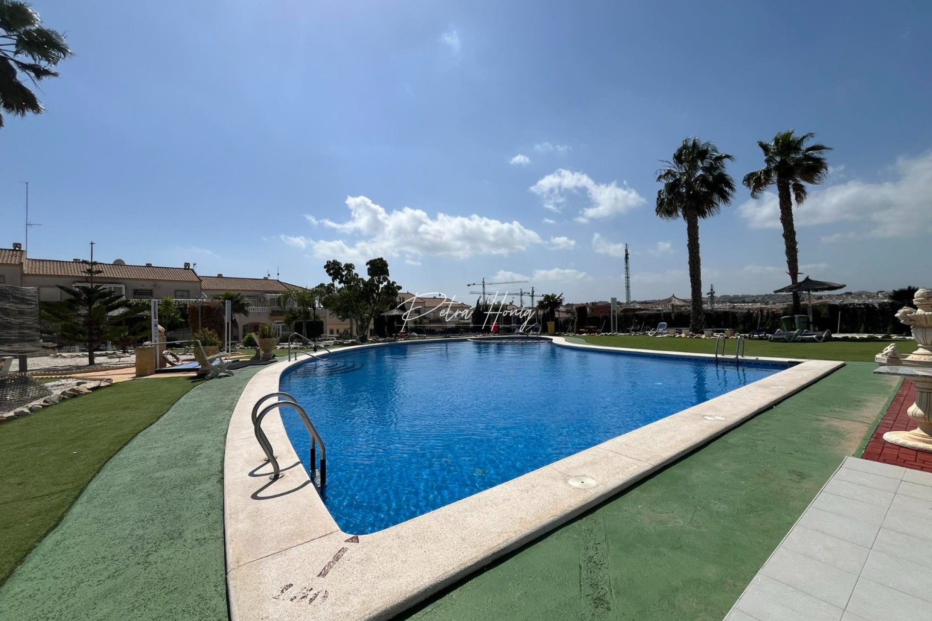 Resales - Apartment - Torrevieja - Los altos