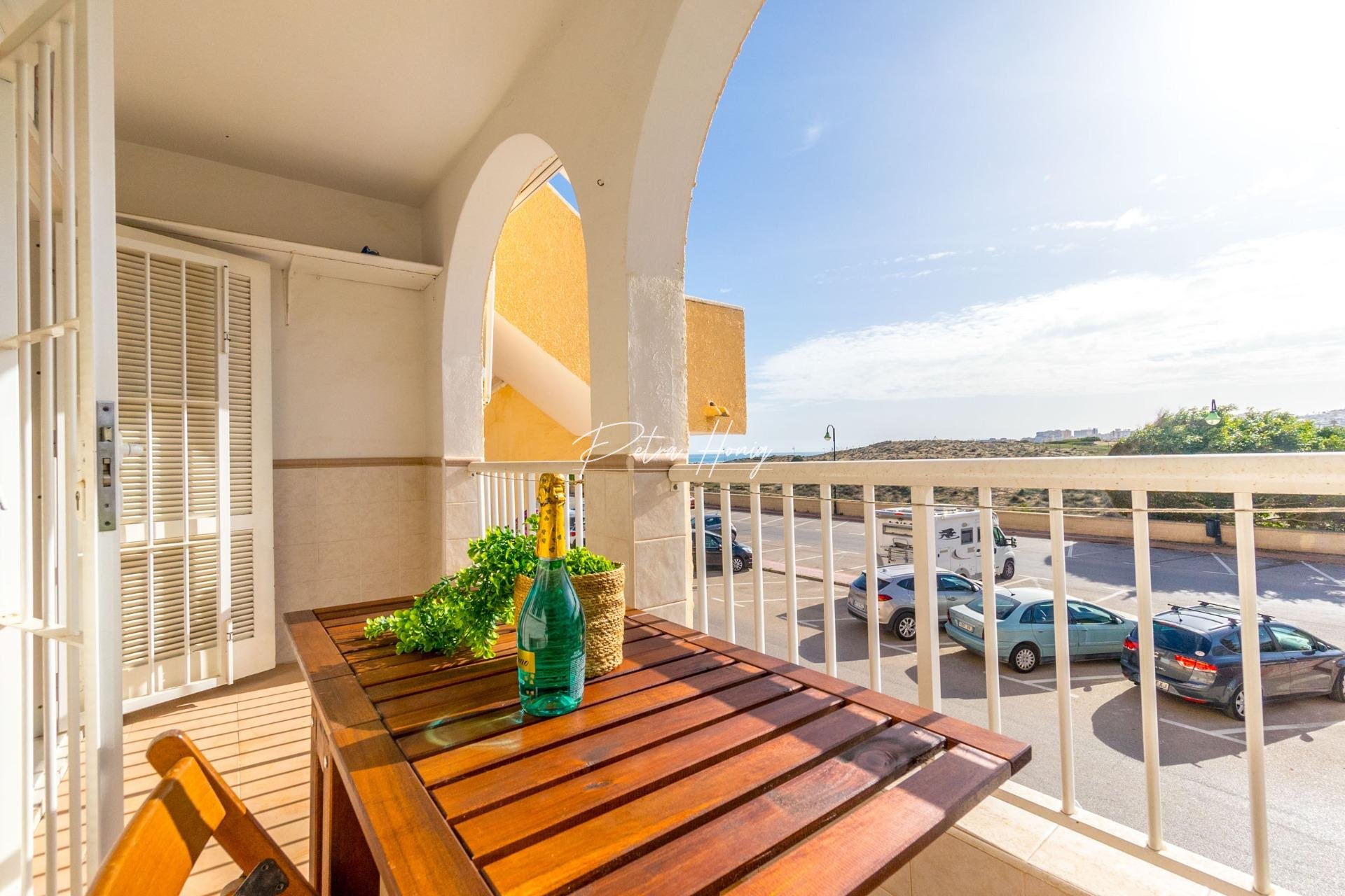 Resales - Apartment - Torrevieja - Los Europeos