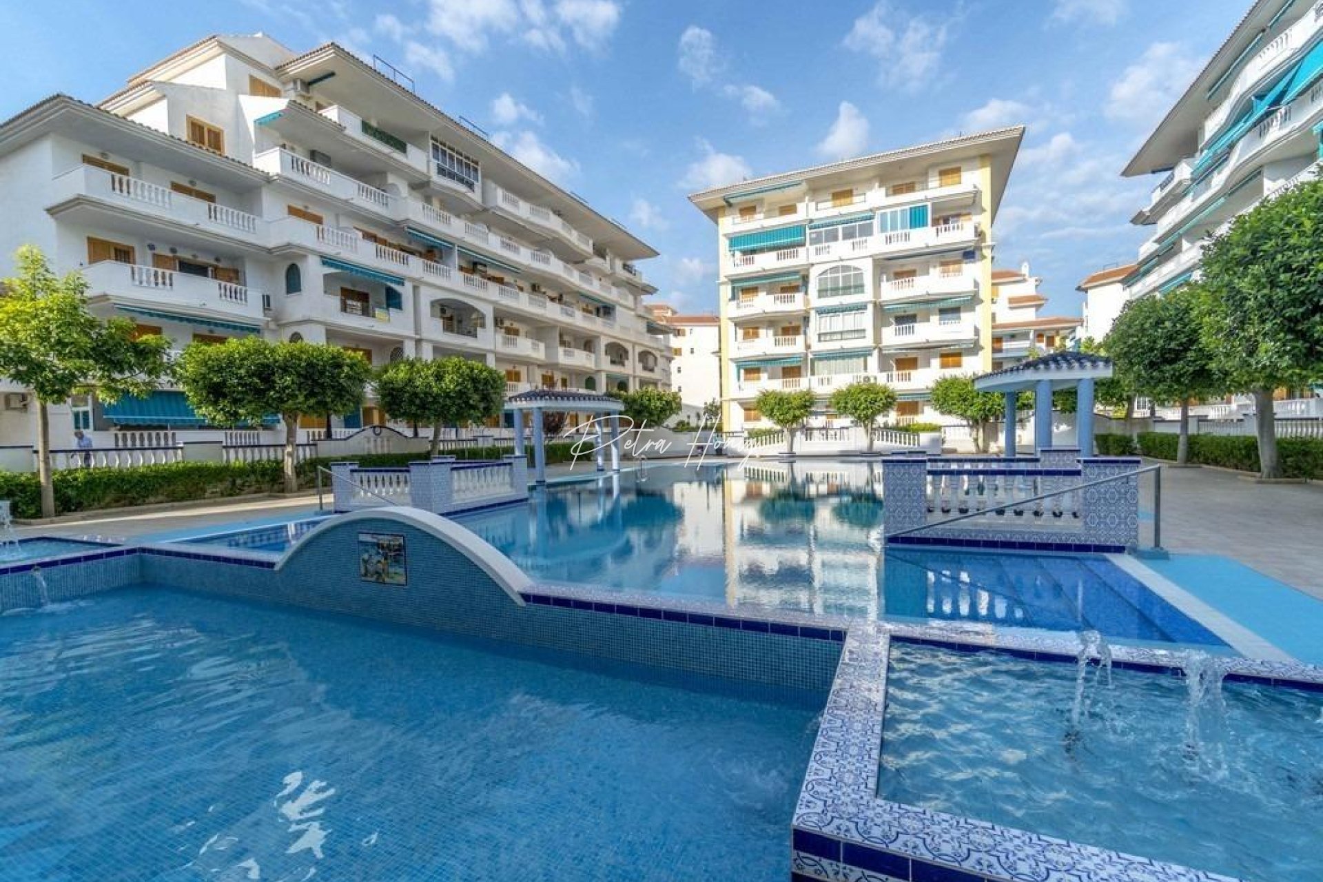 Resales - Apartment - Torrevieja - Los Europeos