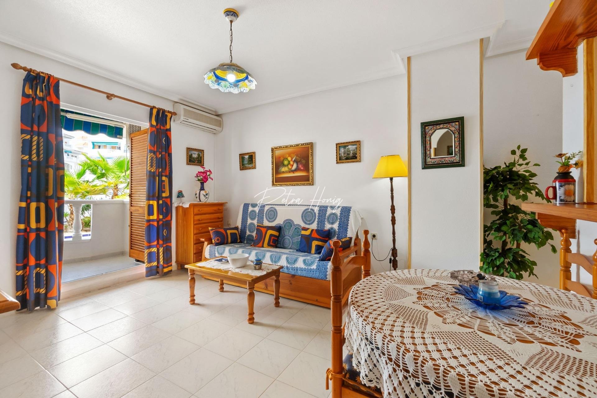 Resales - Apartment - Torrevieja - Los Europeos