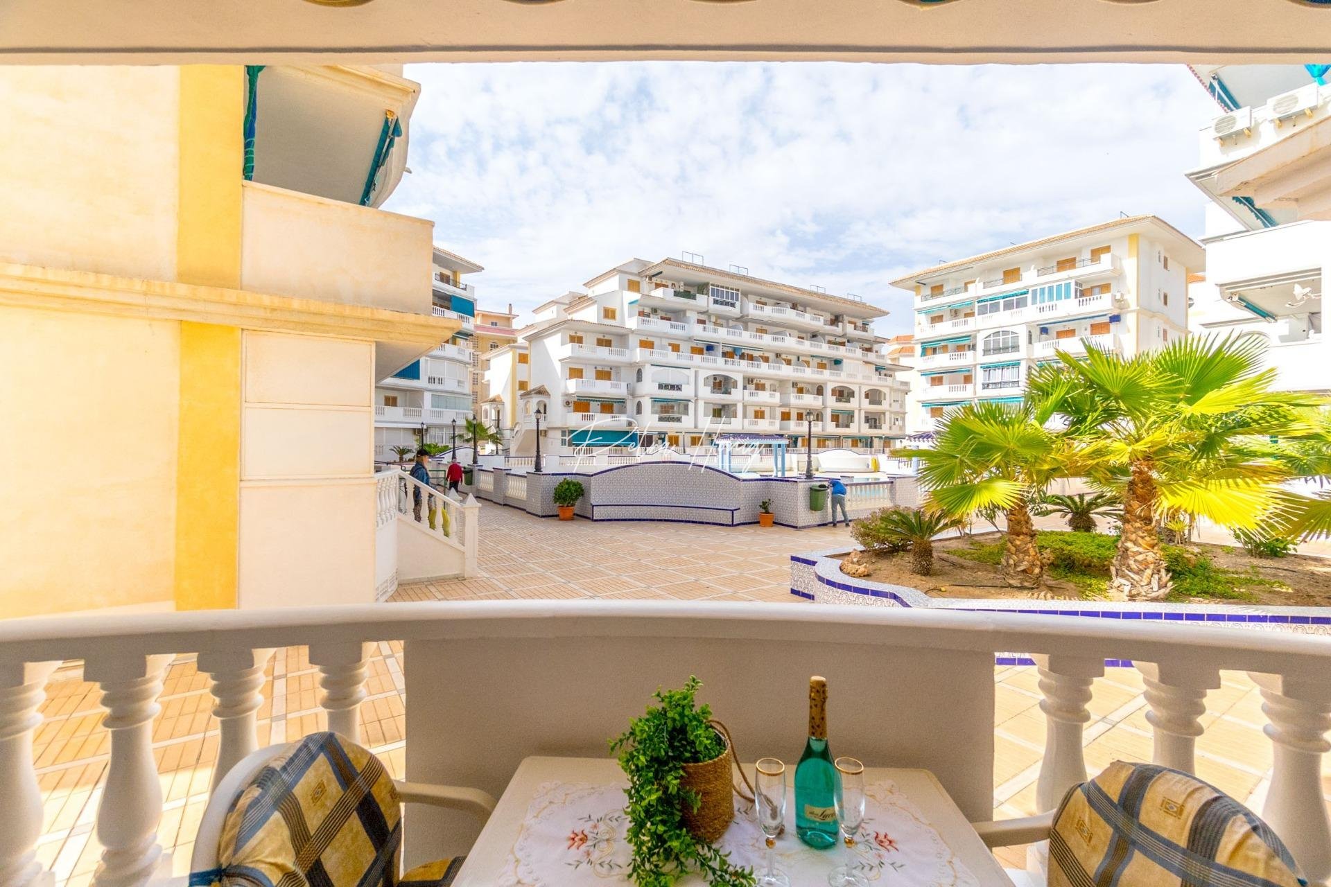 Resales - Apartment - Torrevieja - Los Europeos