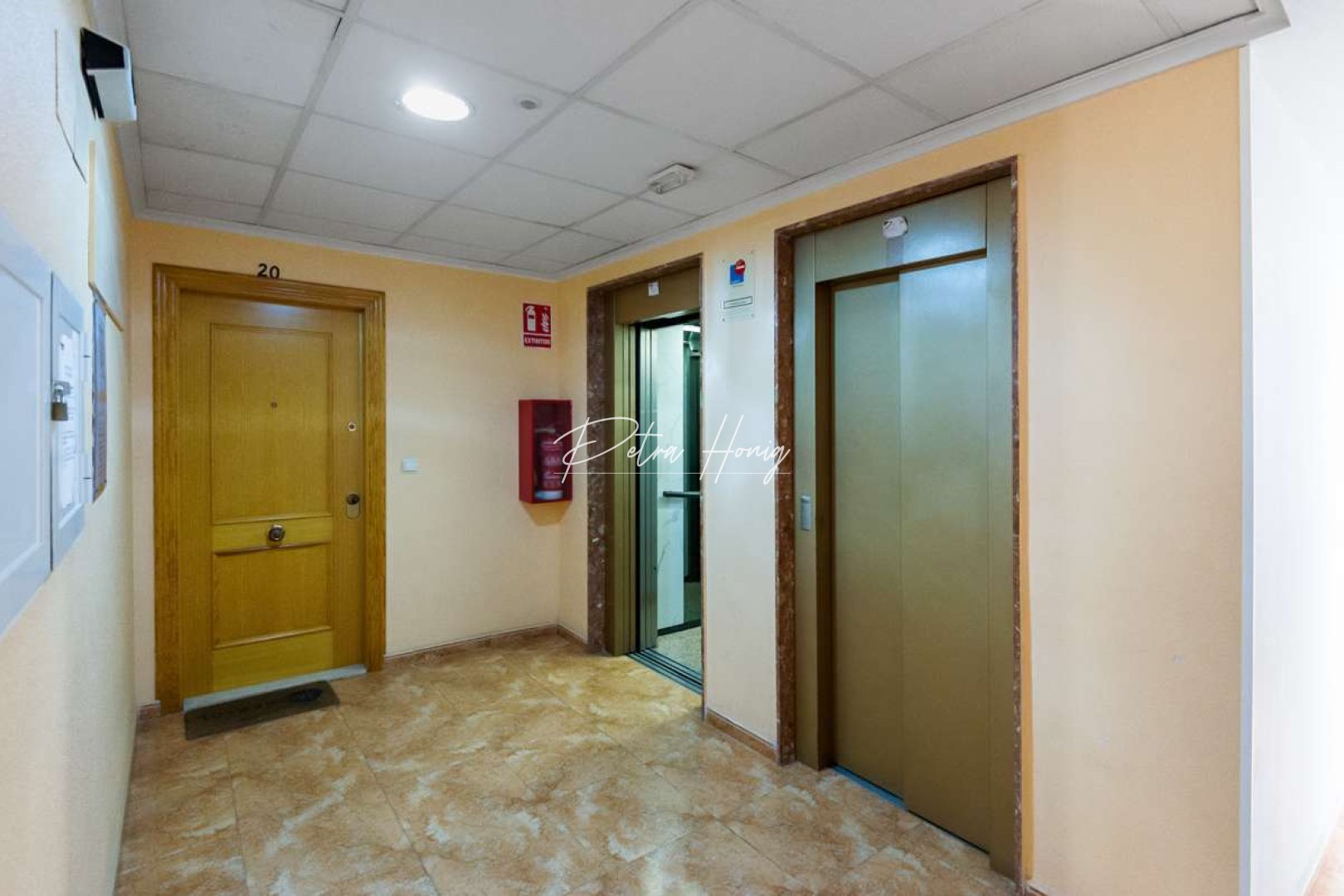 Resales - Apartment - Torrevieja - Parque de las Naciones