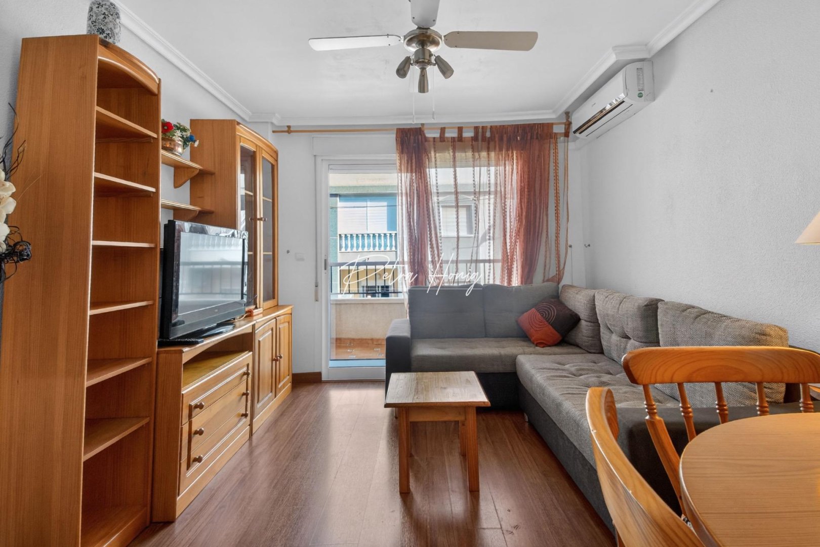 Resales - Apartment - Torrevieja - Parque de las Naciones