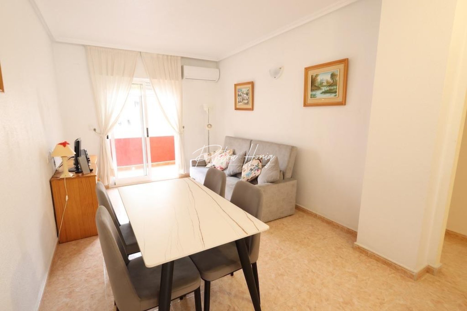 Resales - Apartment - Torrevieja - Parque de las Naciones