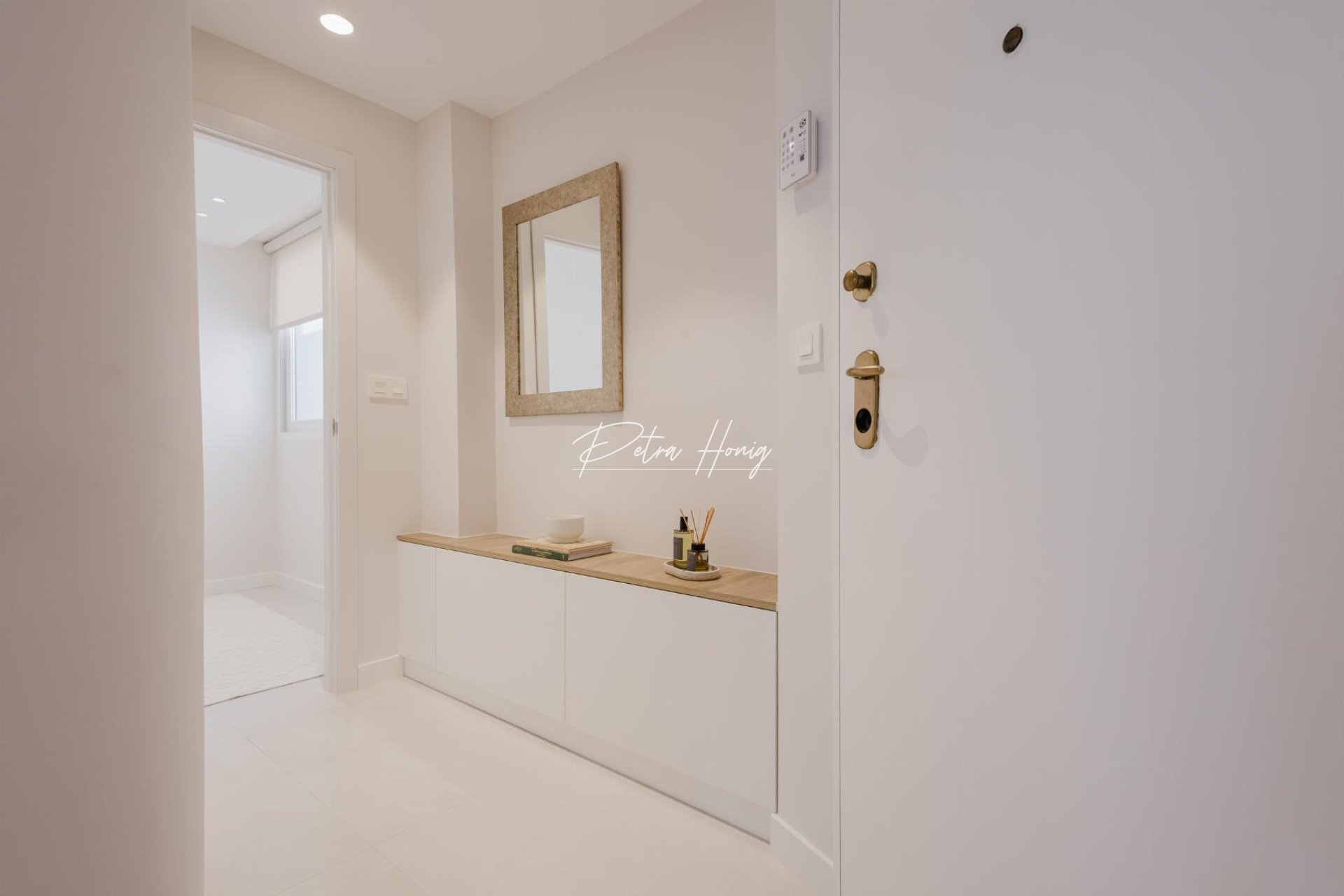 Resales - Apartment - Torrevieja - Playa Acequion