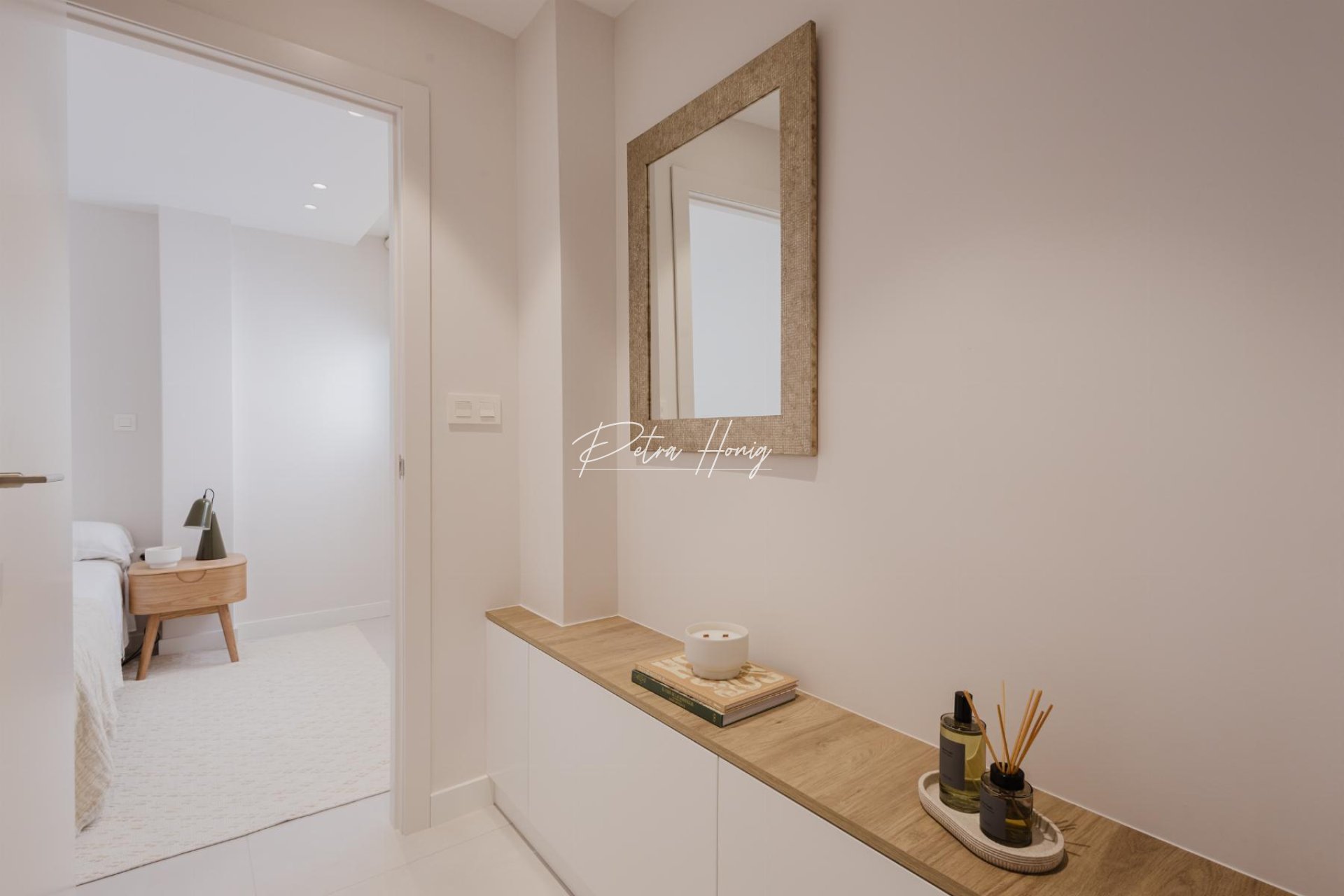 Resales - Apartment - Torrevieja - Playa Acequion