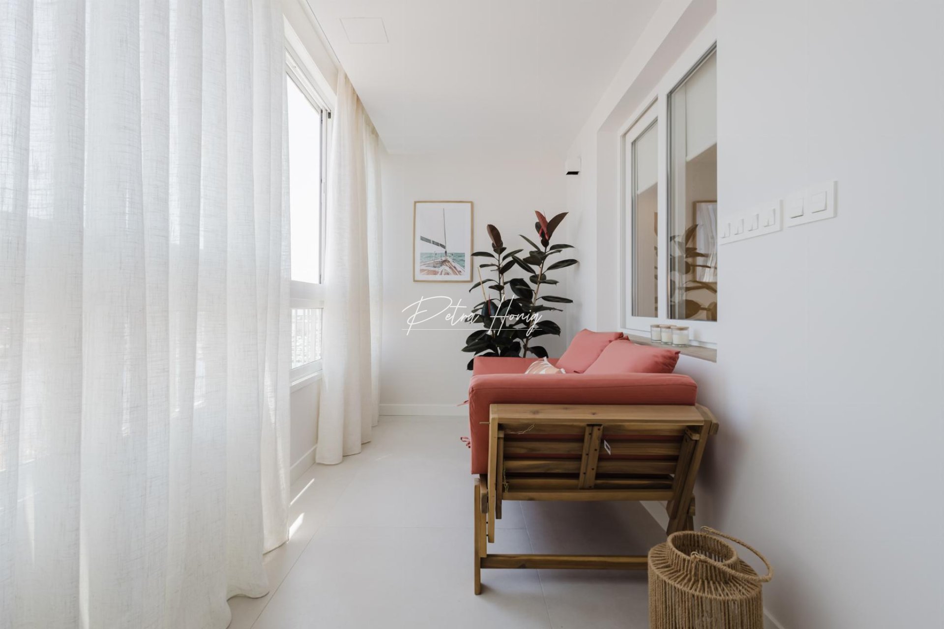 Resales - Apartment - Torrevieja - Playa Acequion