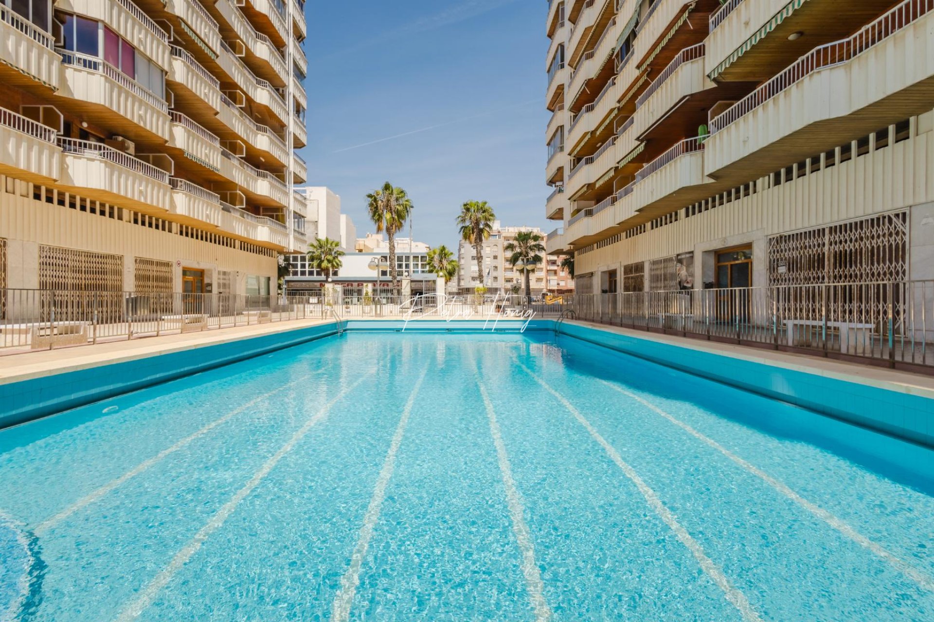 Resales - Apartment - Torrevieja - Playa de La Acequion
