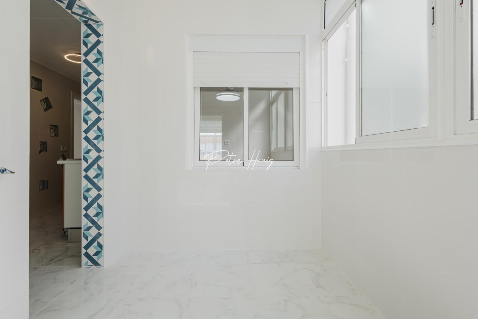 Resales - Apartment - Torrevieja - Playa de La Acequion