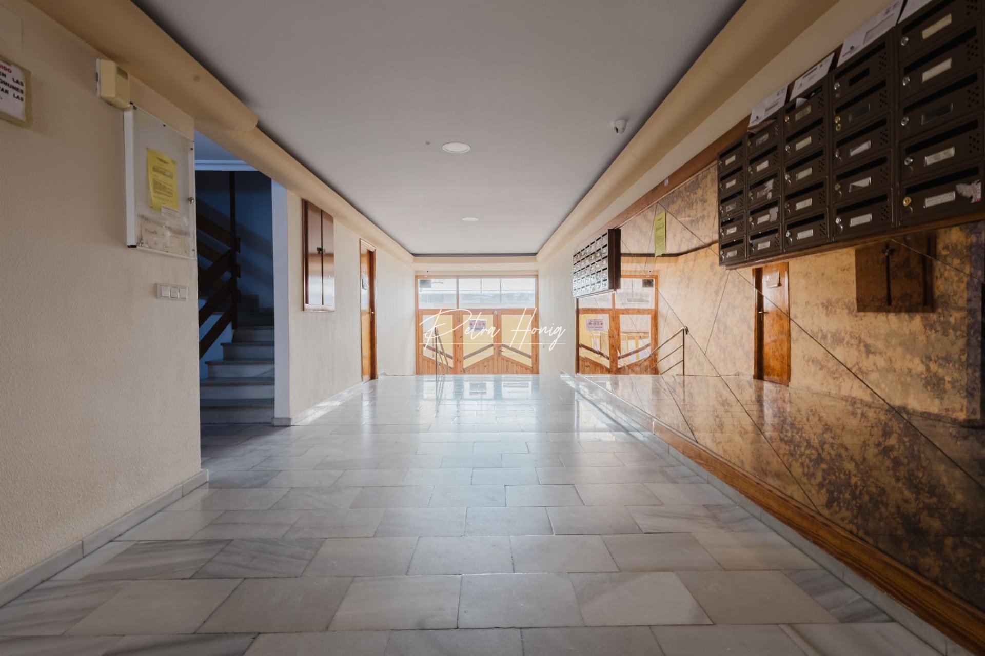 Resales - Apartment - Torrevieja - Playa de La Acequion