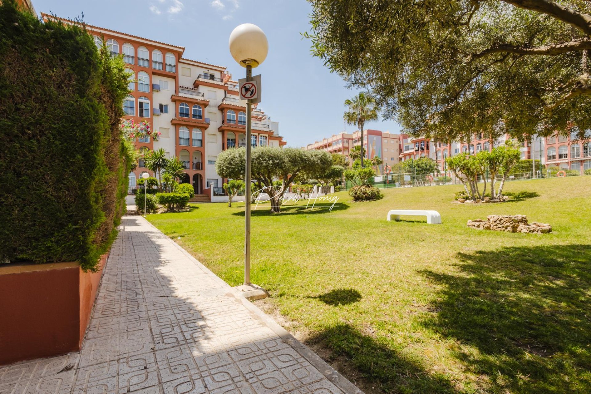 Resales - Apartment - Torrevieja - PLAYA DE LA MATA