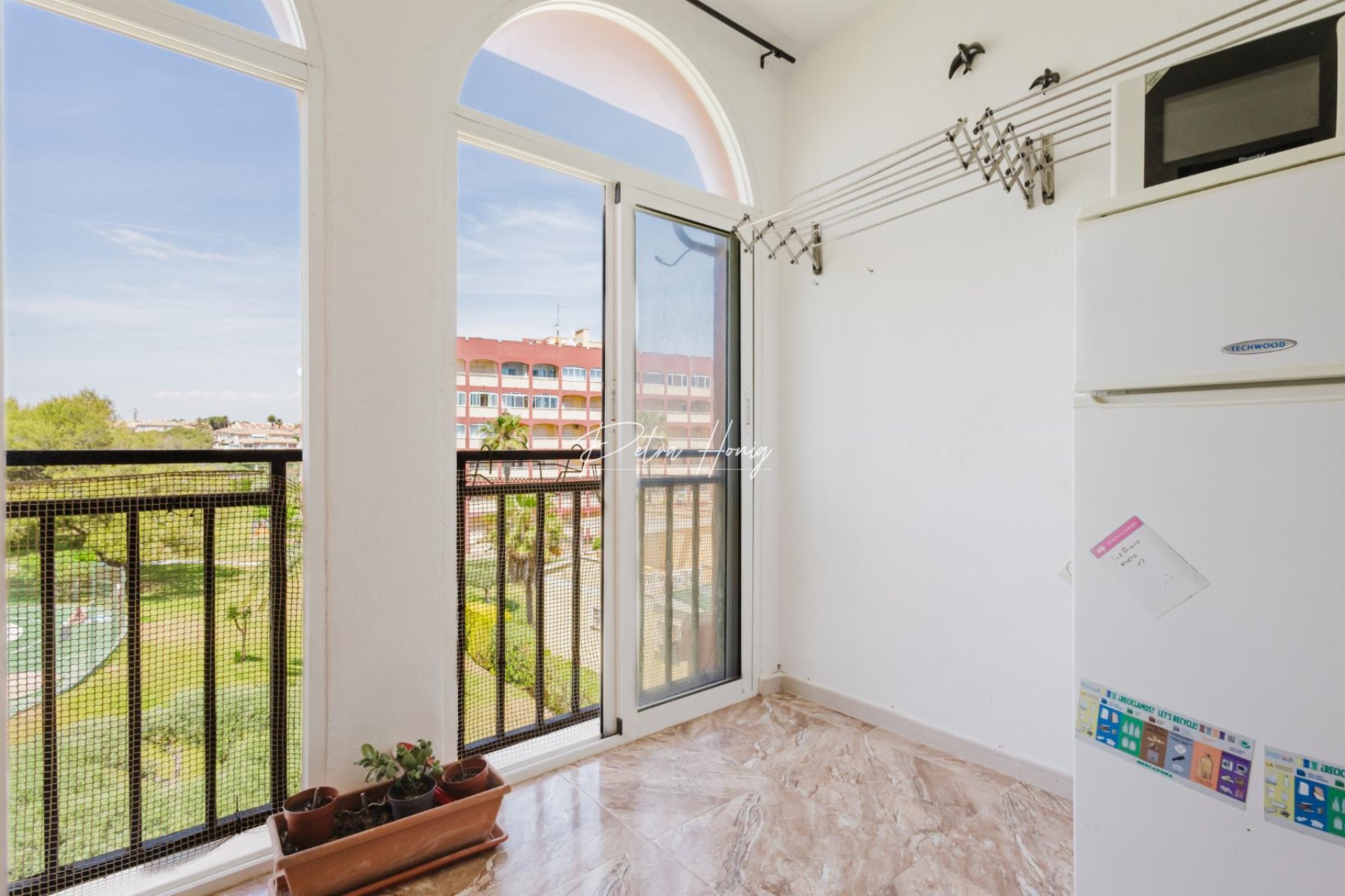 Resales - Apartment - Torrevieja - PLAYA DE LA MATA