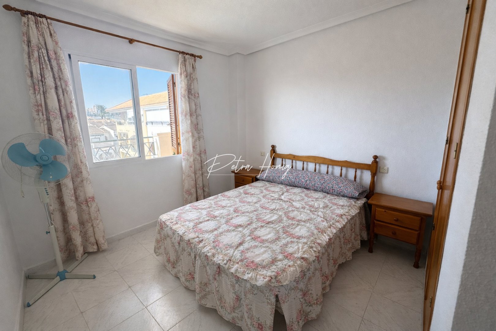Resales - Apartment - Torrevieja - PLAYA DE LA MATA