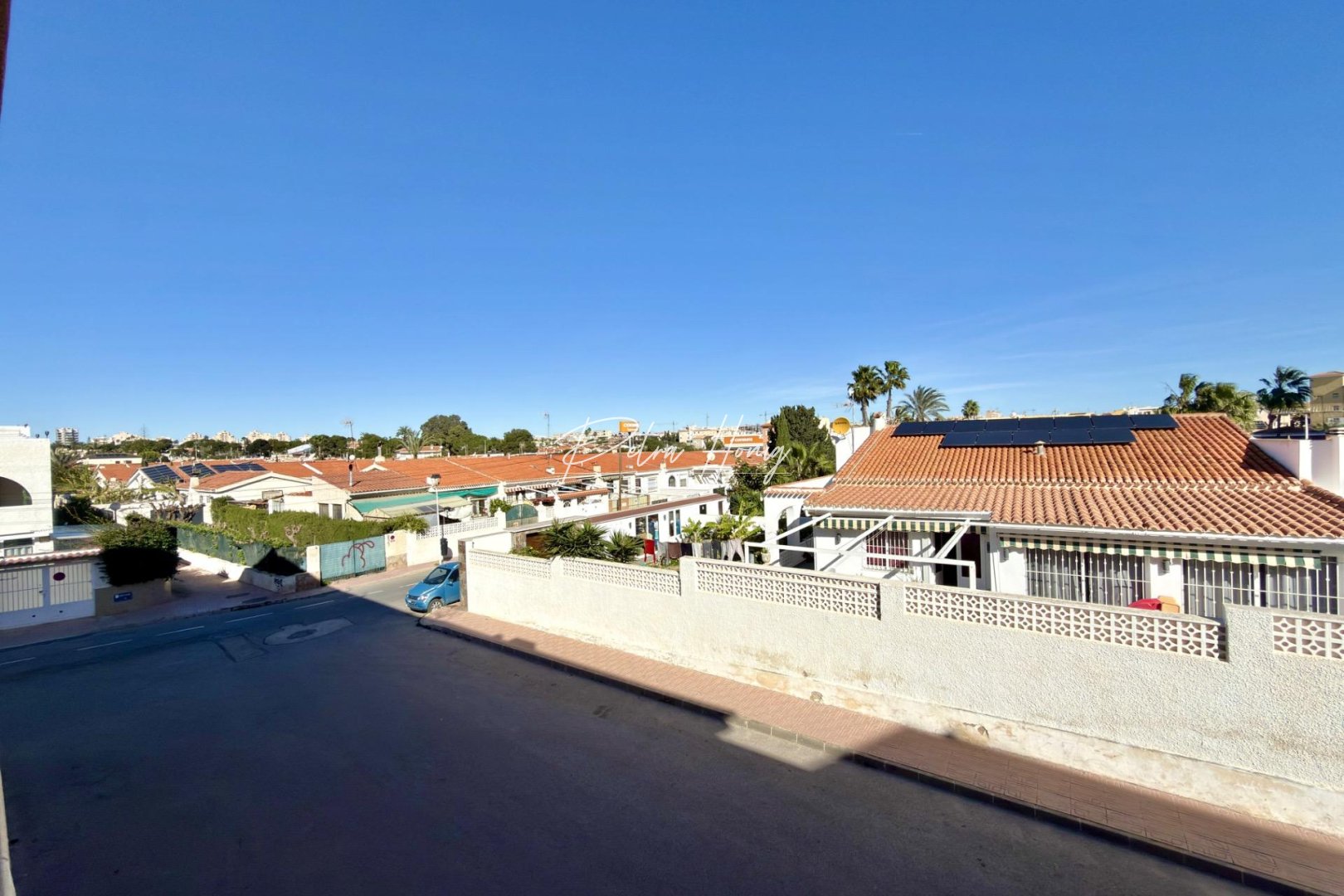 Resales - Apartment - Torrevieja - Playa de los locos