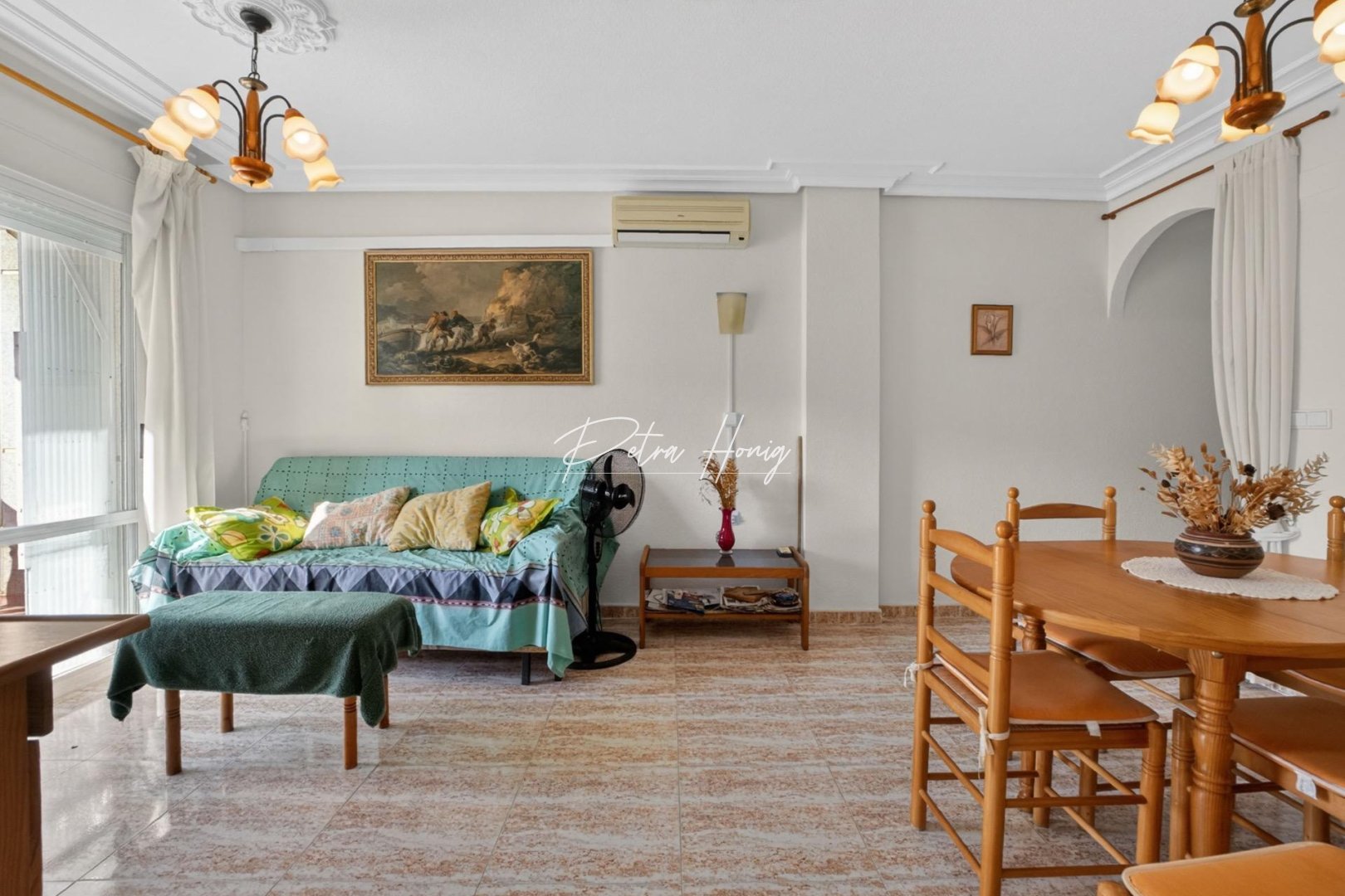 Resales - Apartment - Torrevieja - Playa de los locos