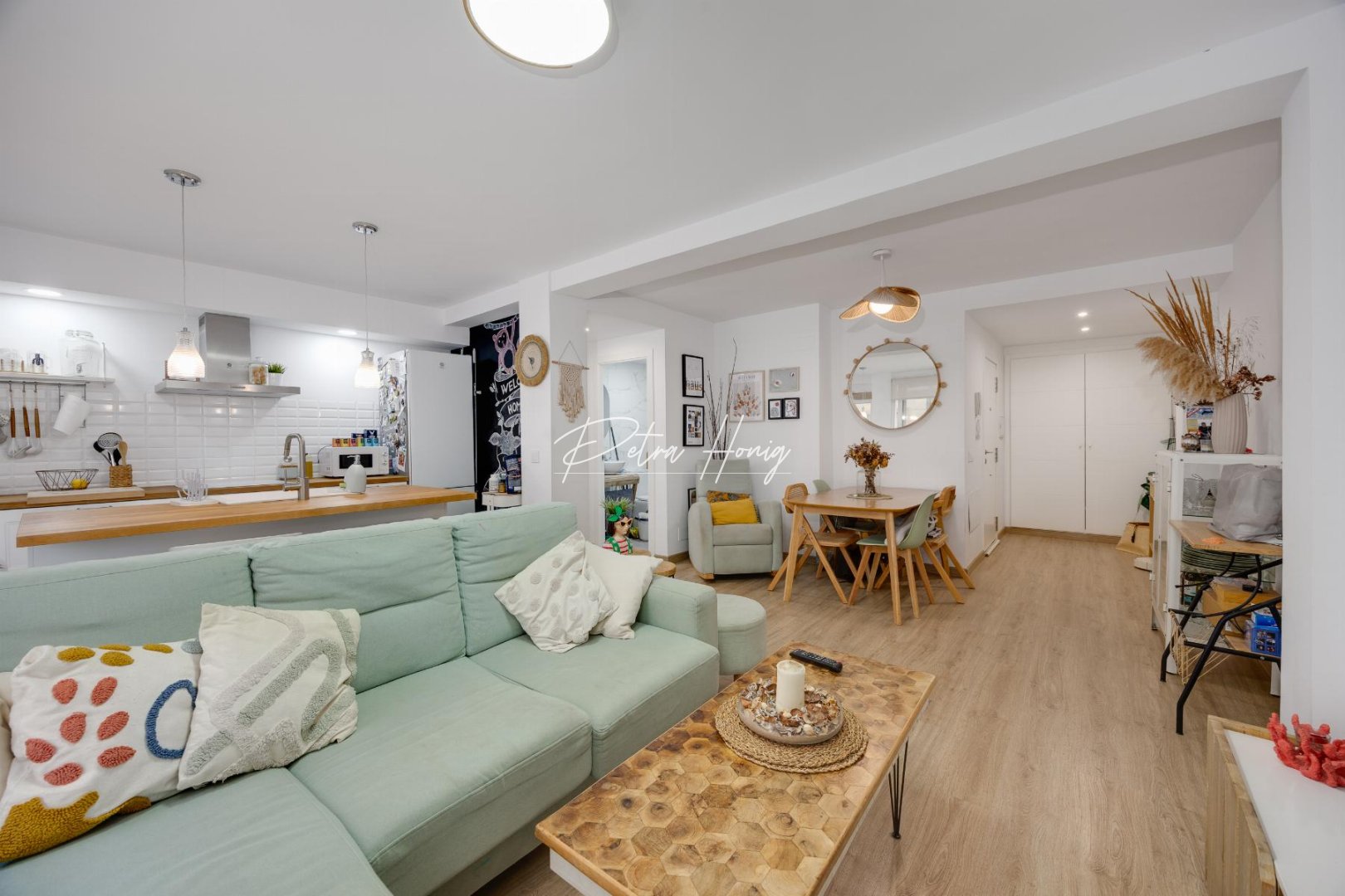 Resales - Apartment - Torrevieja - Playa De Los Náufragos