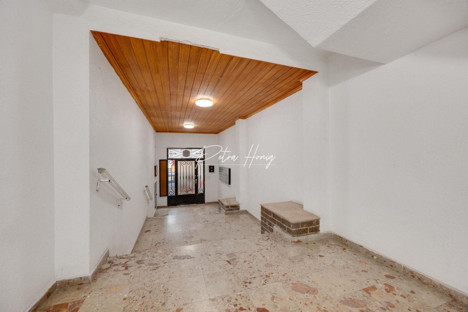 Resales - Apartment - Torrevieja - Playa De Los Náufragos