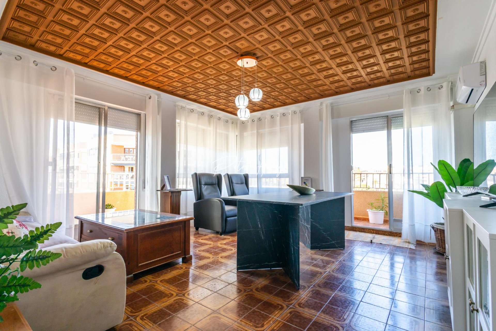 Resales - Apartment - Torrevieja - Playa del Acequion