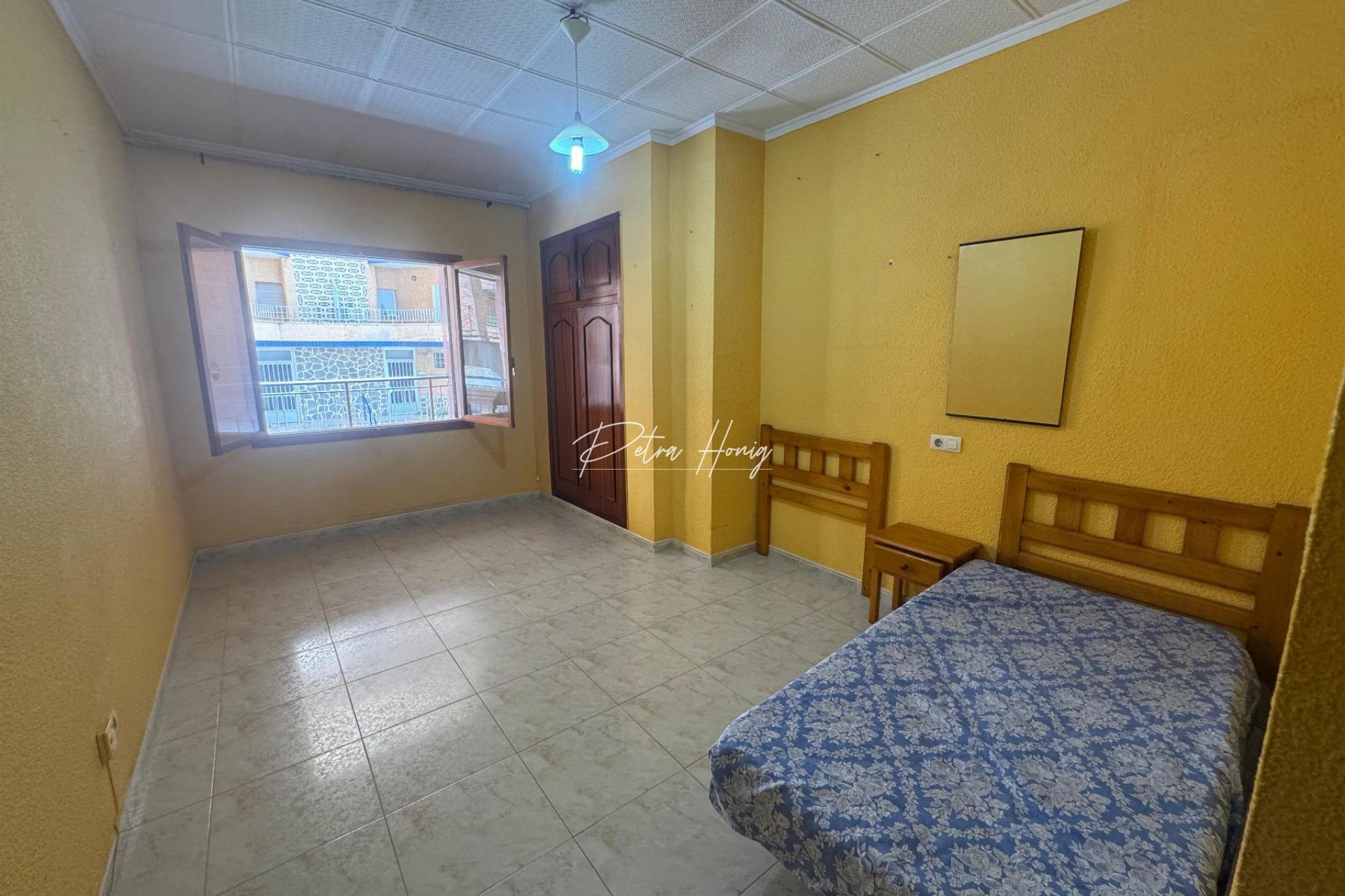 Resales - Apartment - Torrevieja - Playa del Acequion
