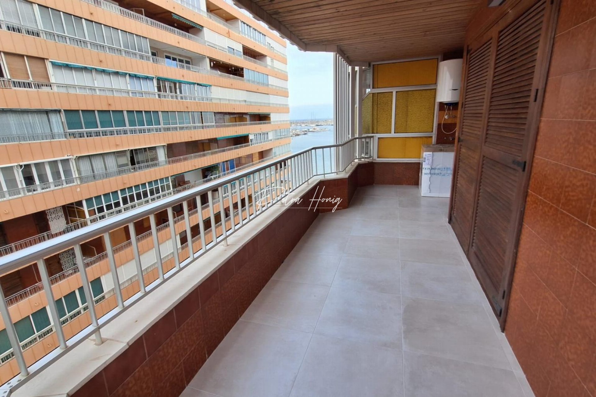 Resales - Apartment - Torrevieja - Playa del Acequion