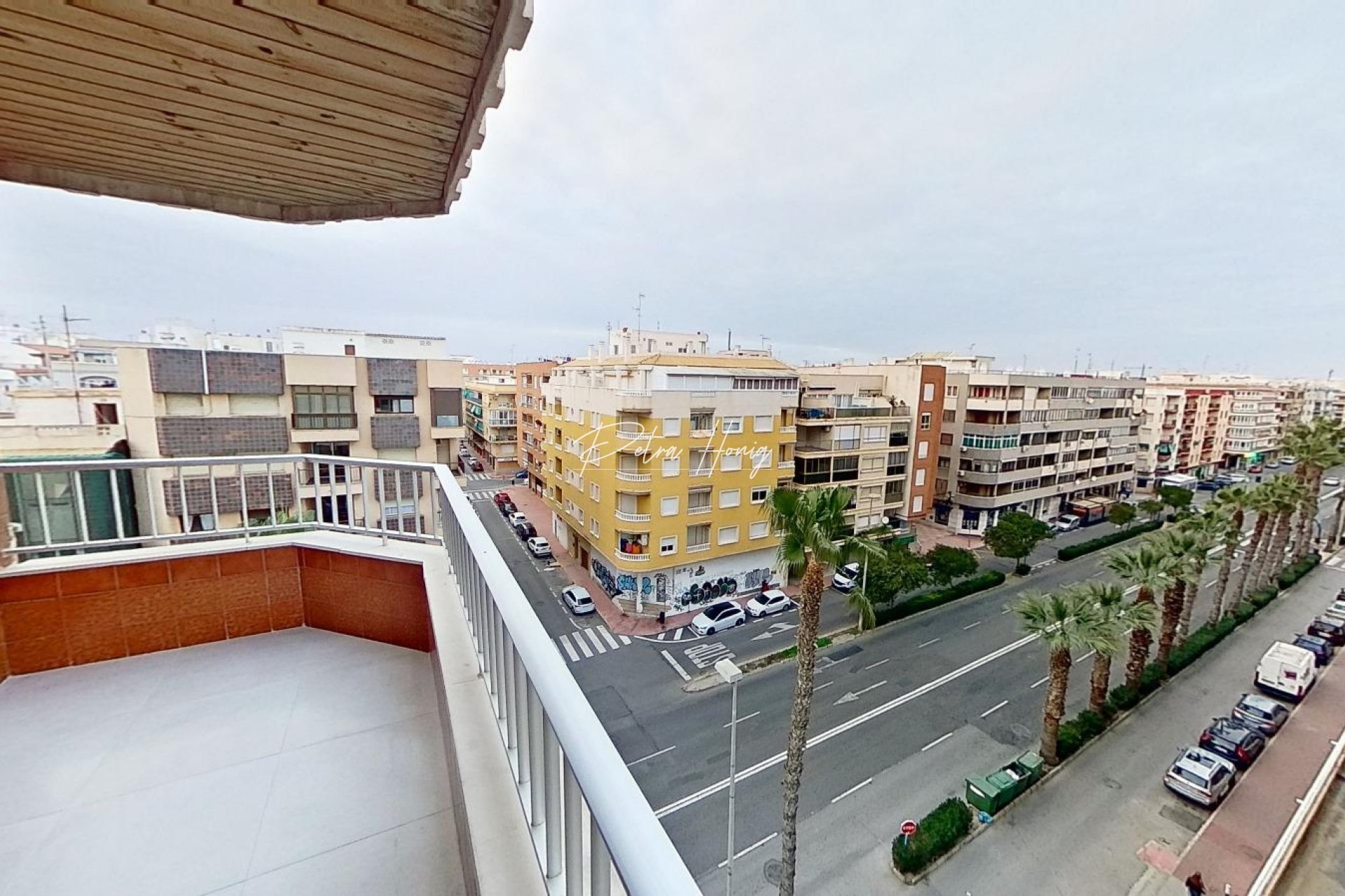 Resales - Apartment - Torrevieja - Playa del Acequion