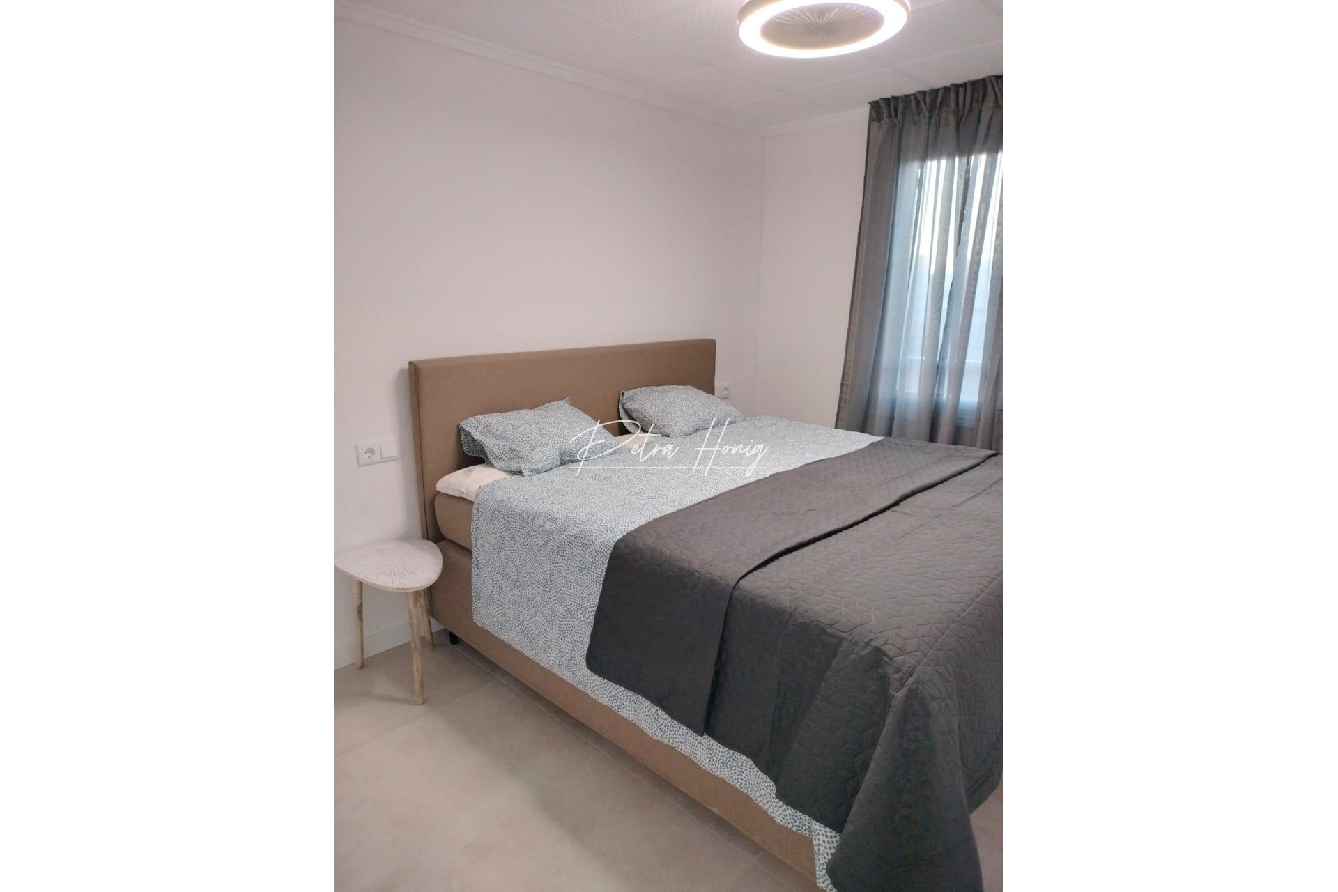 Resales - Apartment - Torrevieja - Playa del Acequion