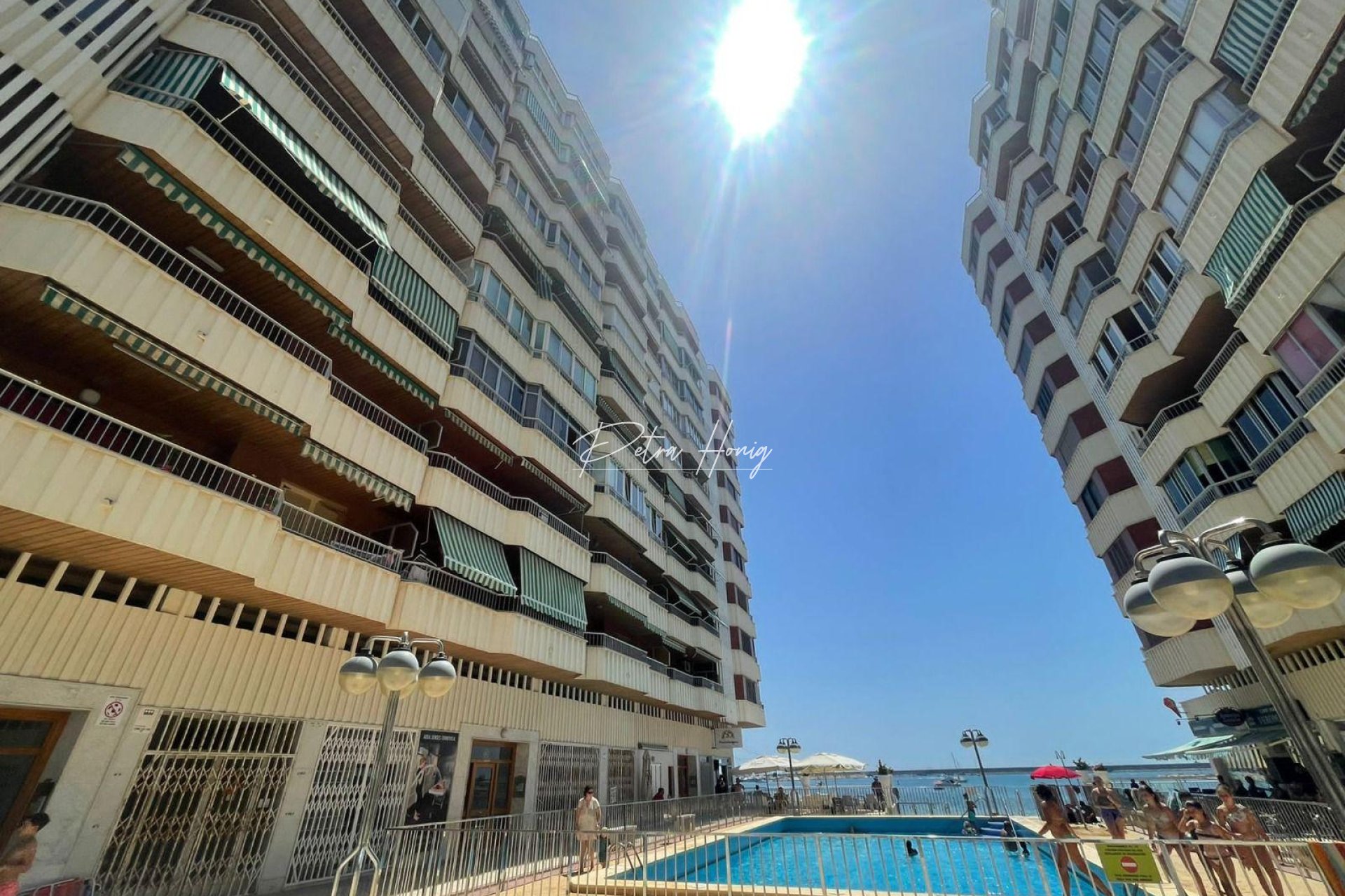 Resales - Apartment - Torrevieja - Playa del Acequion