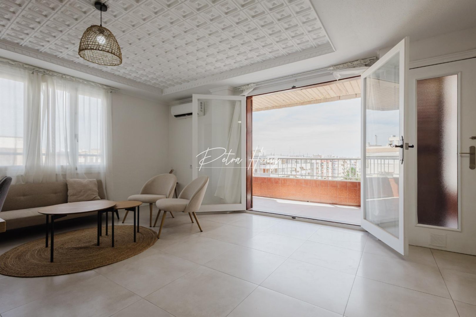 Resales - Apartment - Torrevieja - Playa del Acequion