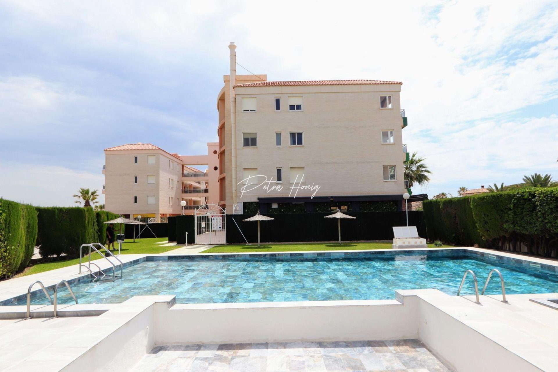 Resales - Apartment - Torrevieja - Playa Flamenca