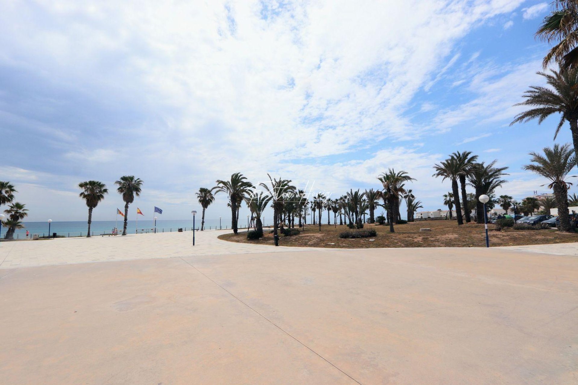 Resales - Apartment - Torrevieja - Playa Flamenca