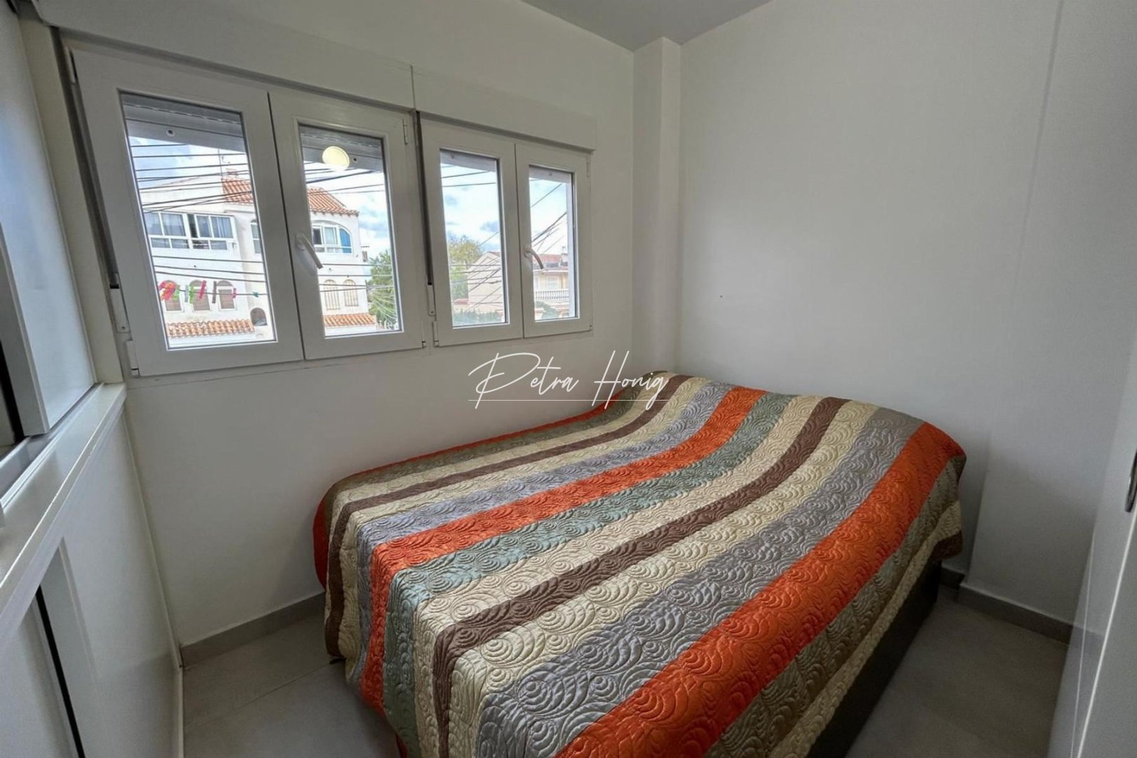 Resales - Apartment - Torrevieja - PLAYA NAUFRAGOS