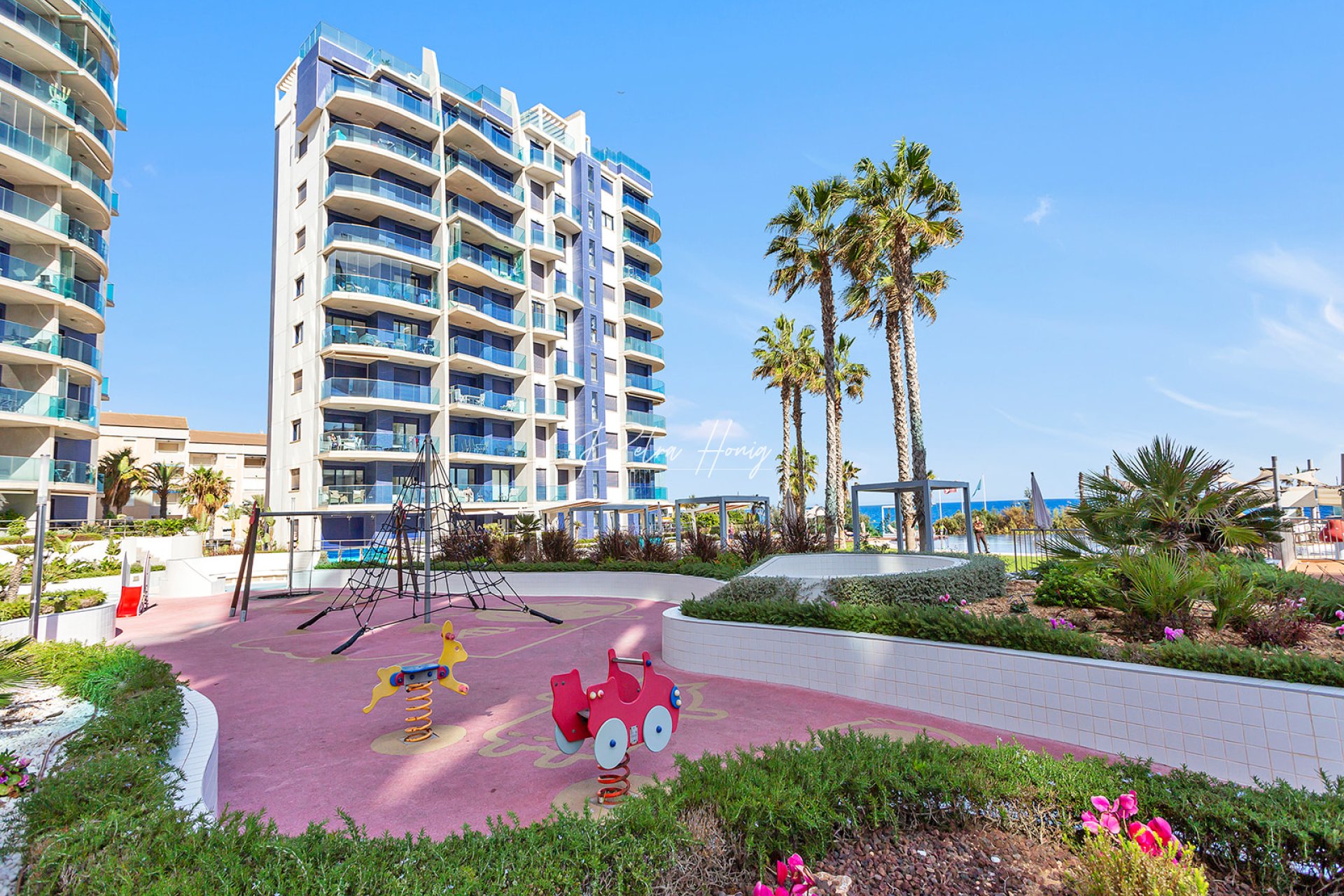 Resales - Apartment - Torrevieja - Punta Prima