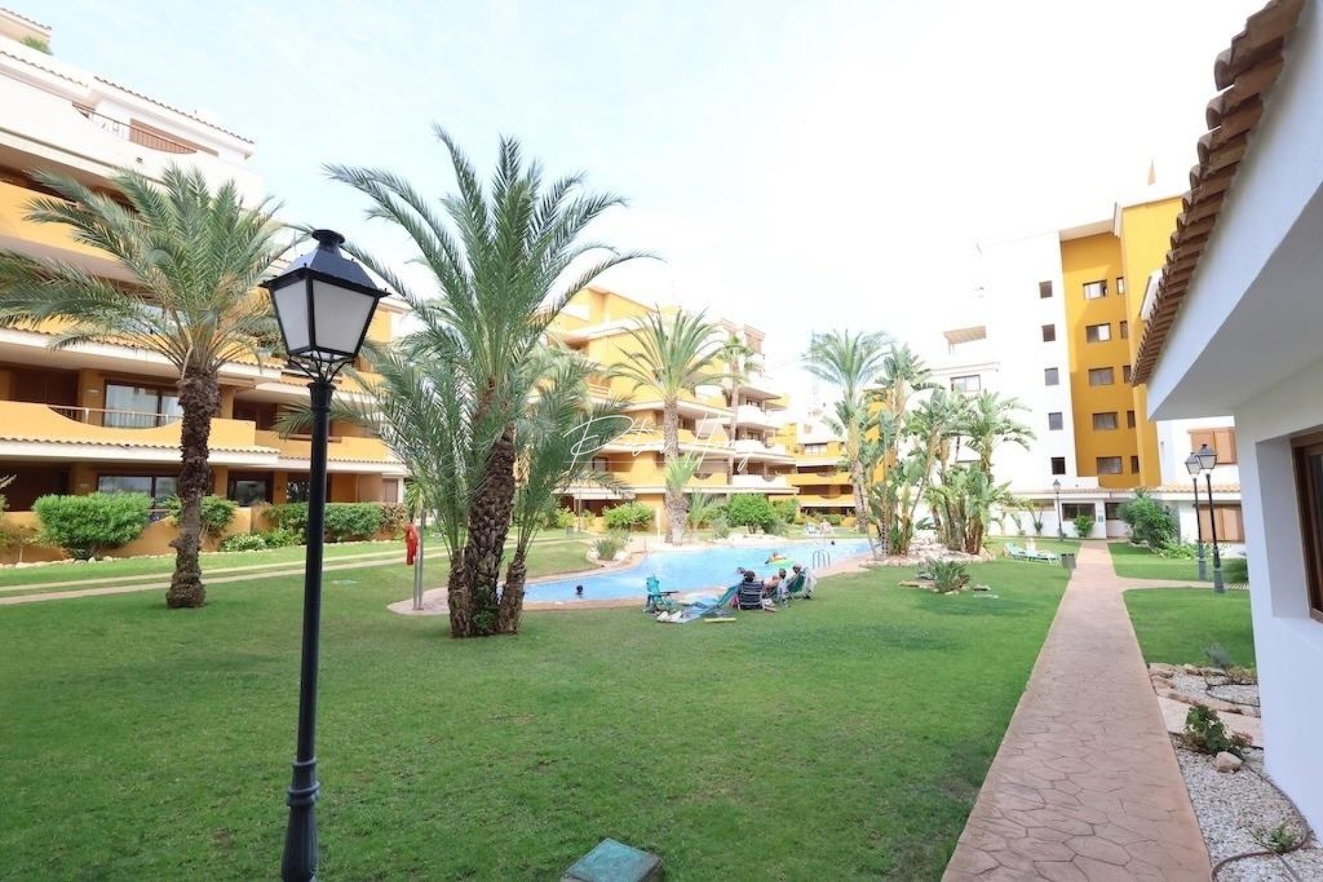 Resales - Apartment - Torrevieja - Punta prima
