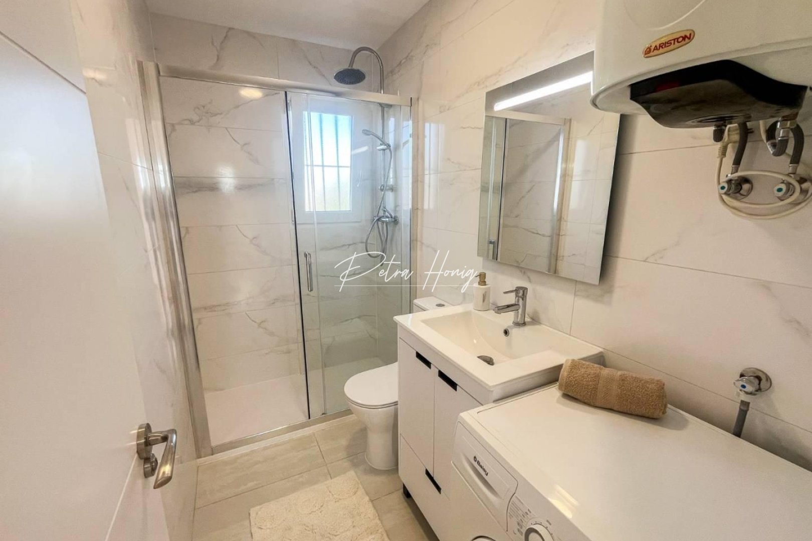 Resales - Apartment - Torrevieja - Punta Prima