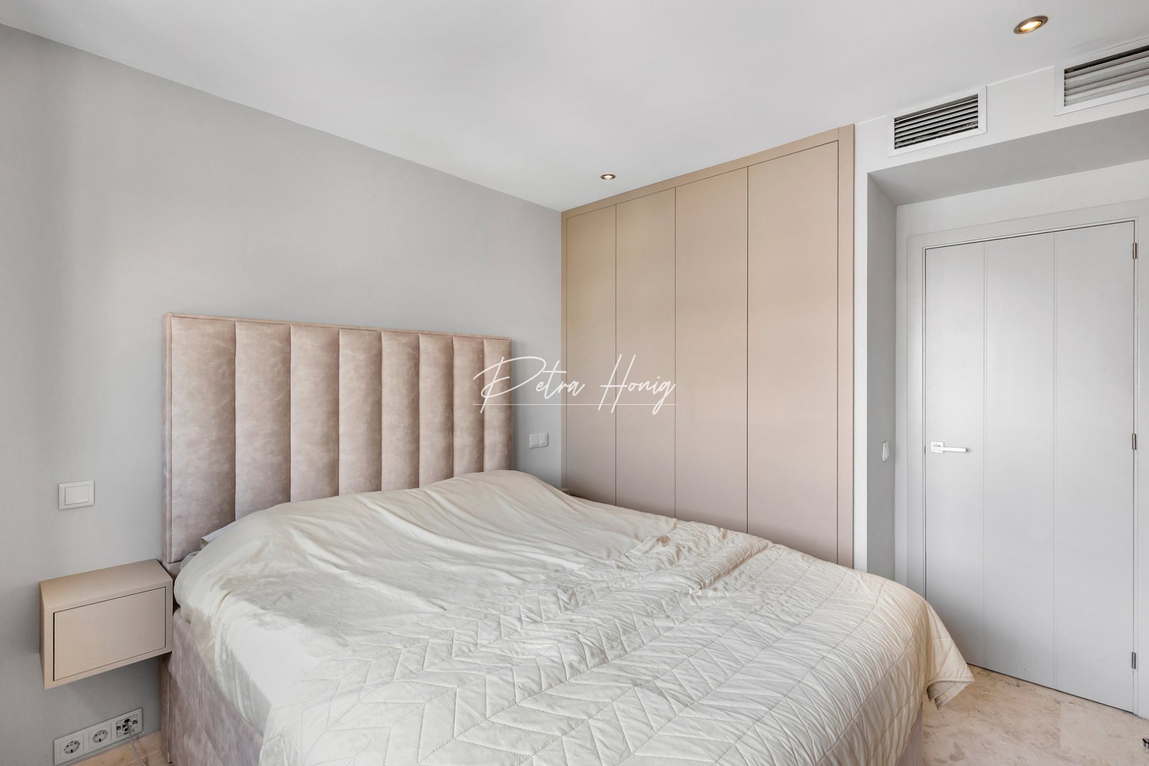 Resales - Apartment - Torrevieja - Punta Prima