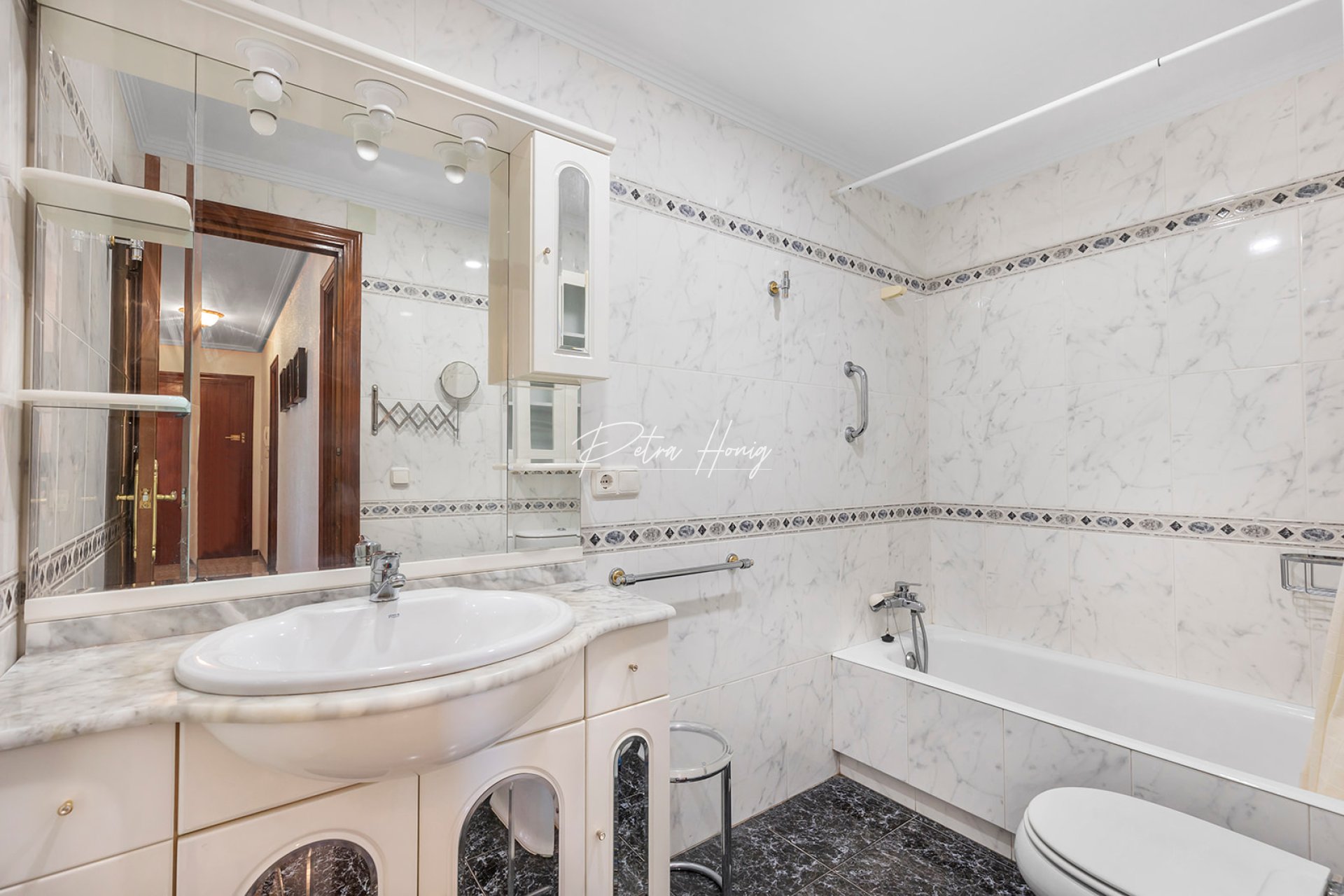 Resales - Apartment - Torrevieja - Rocio del Mar